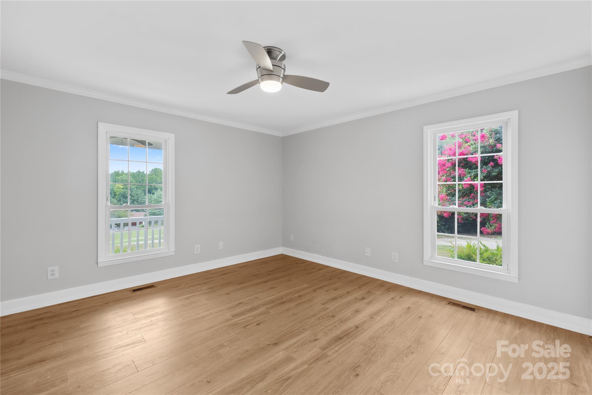 160 Pampas Lane