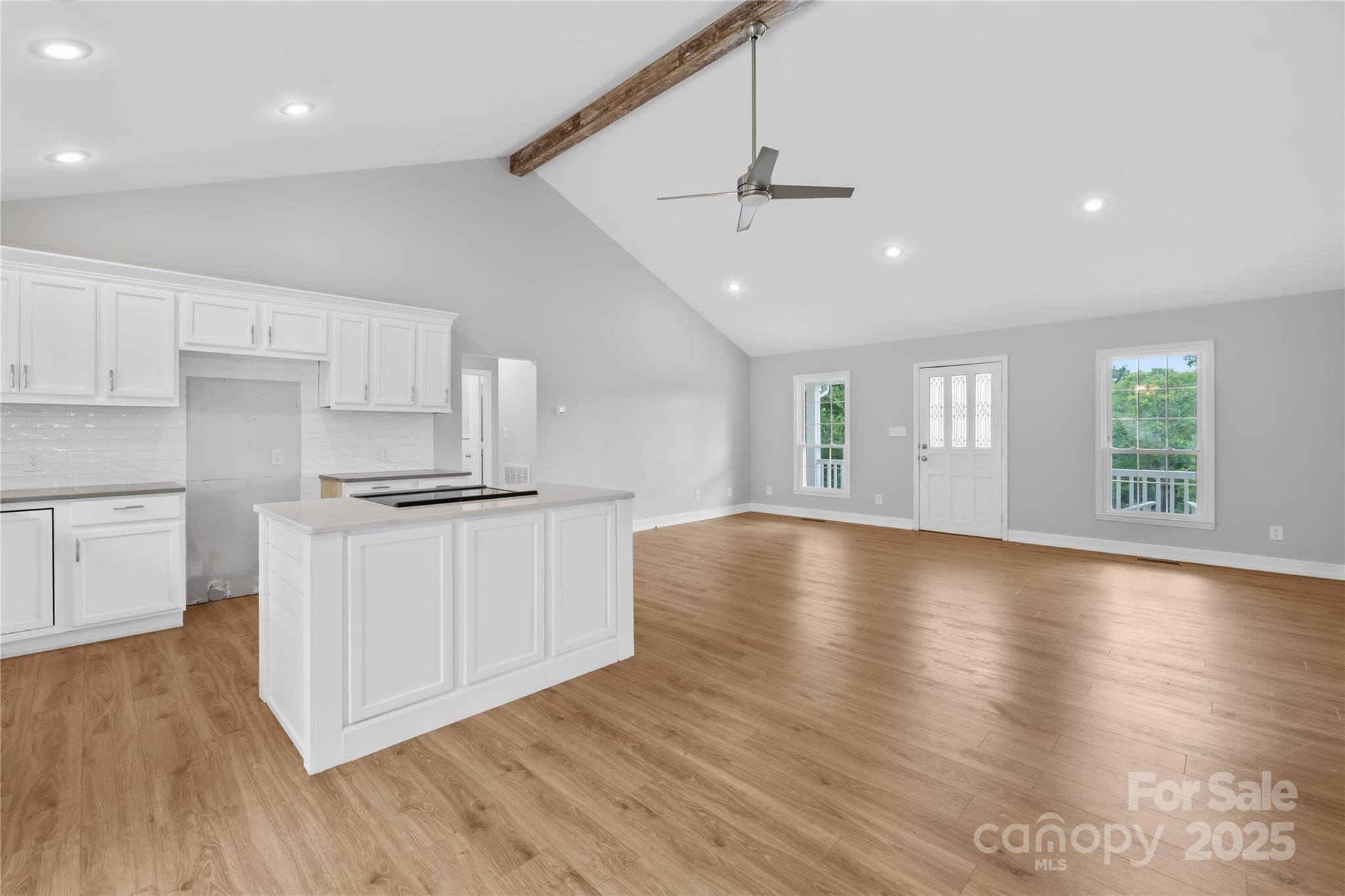 160 Pampas Lane