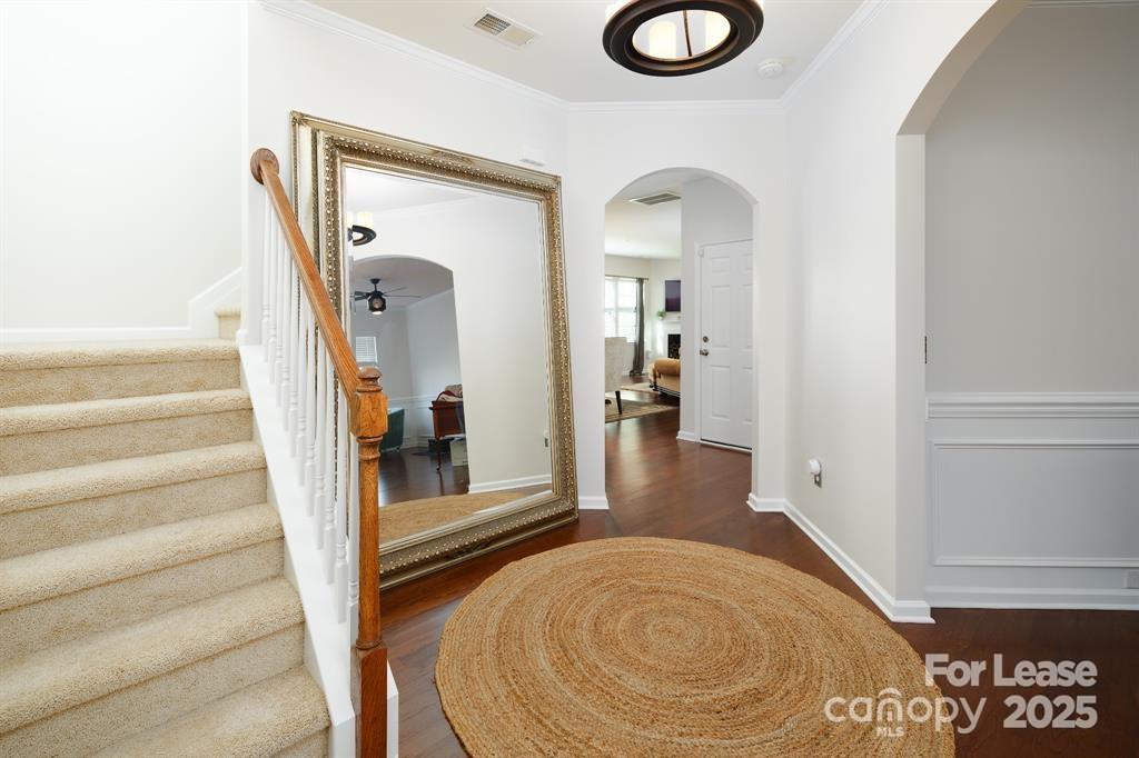 10745 Sapphire Trail