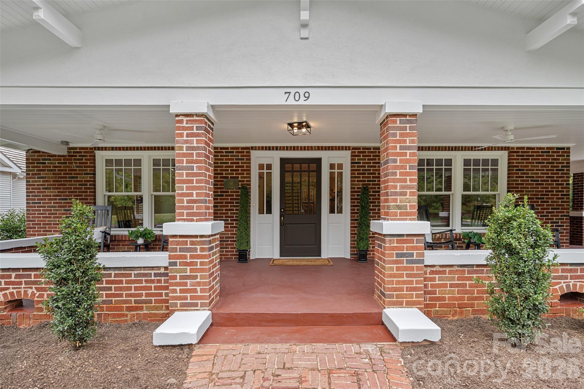 709 N Main Street