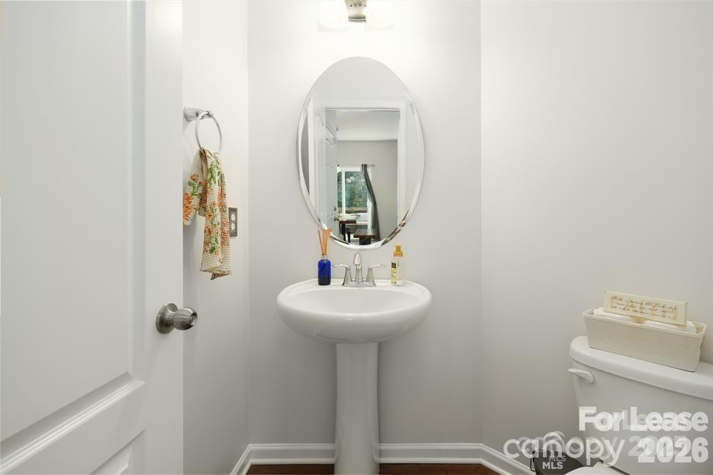 10745 Sapphire Trail