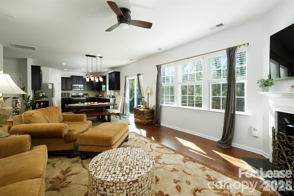 10745 Sapphire Trail