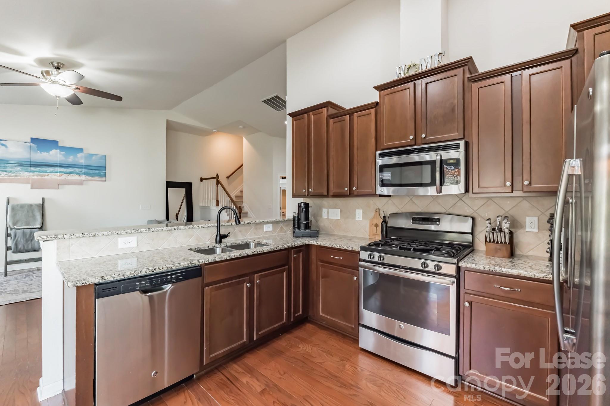 5826 Castlecove Road