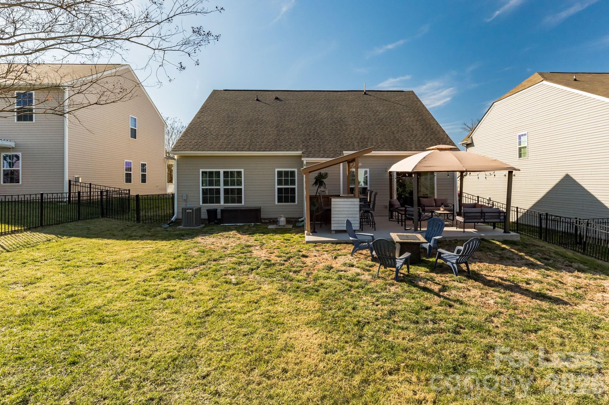 5826 Castlecove Road