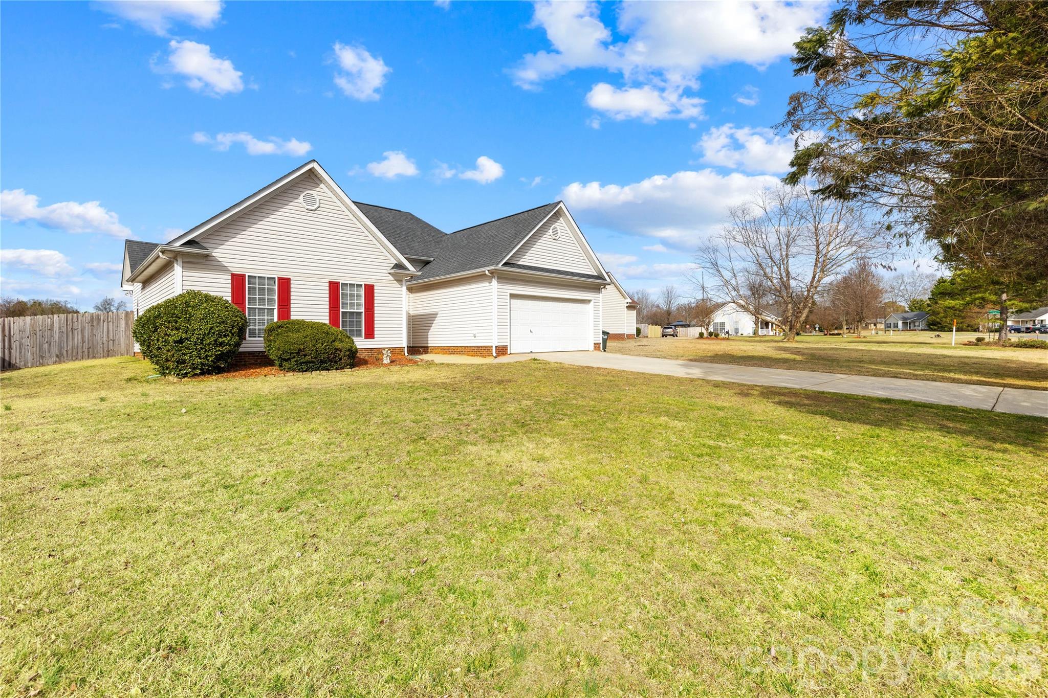 2204 River Chase Drive