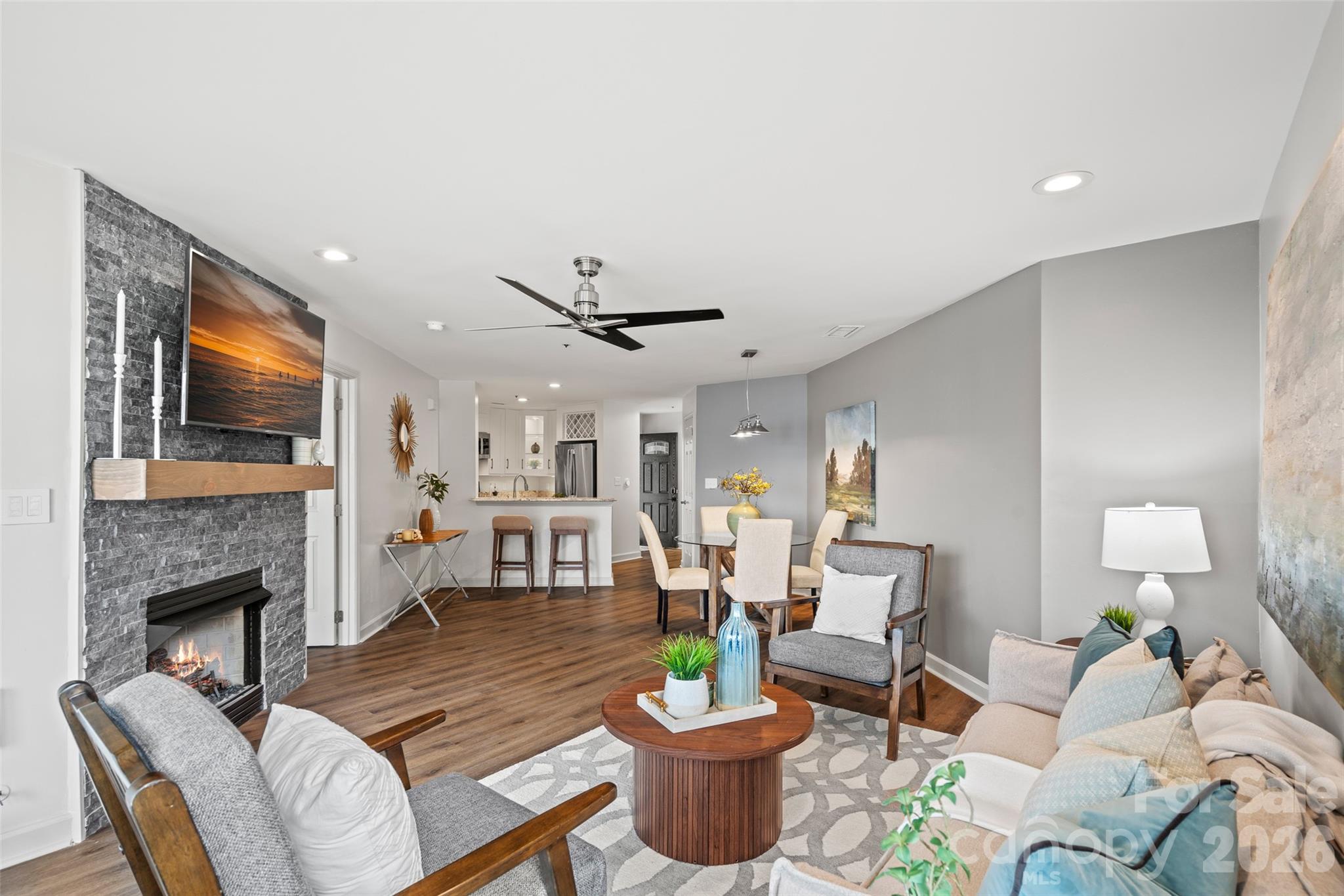 17811 Half Moon Lane