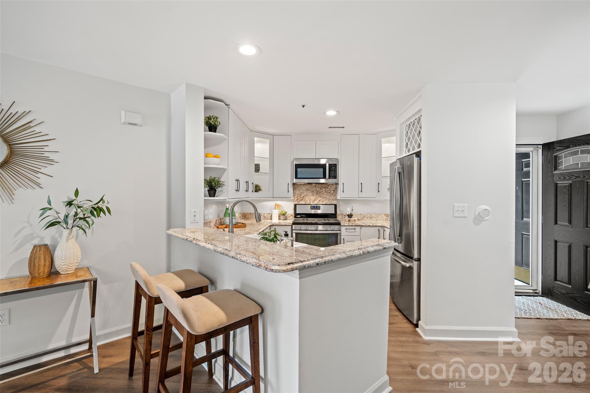 17811 Half Moon Lane