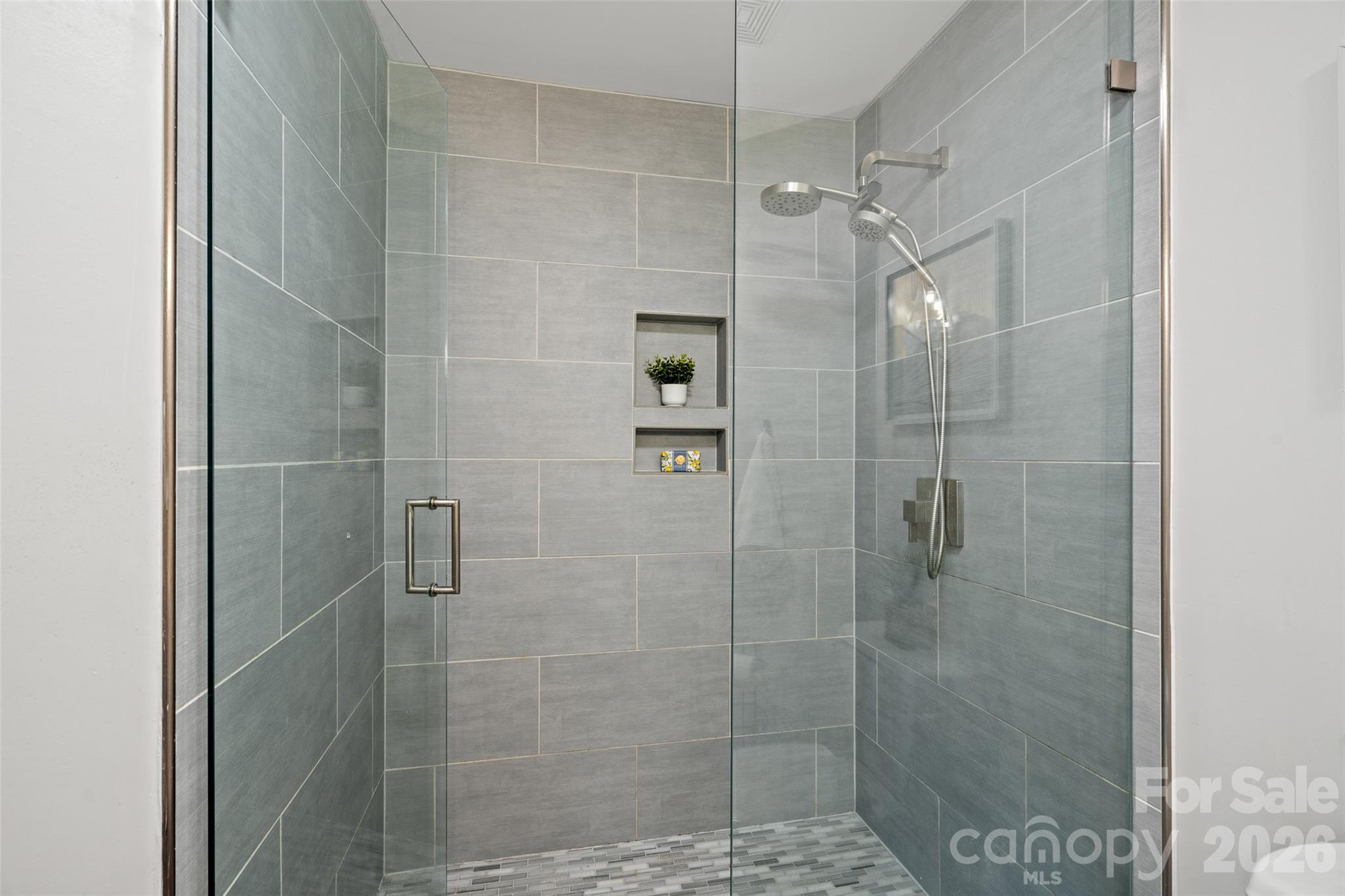 17811 Half Moon Lane