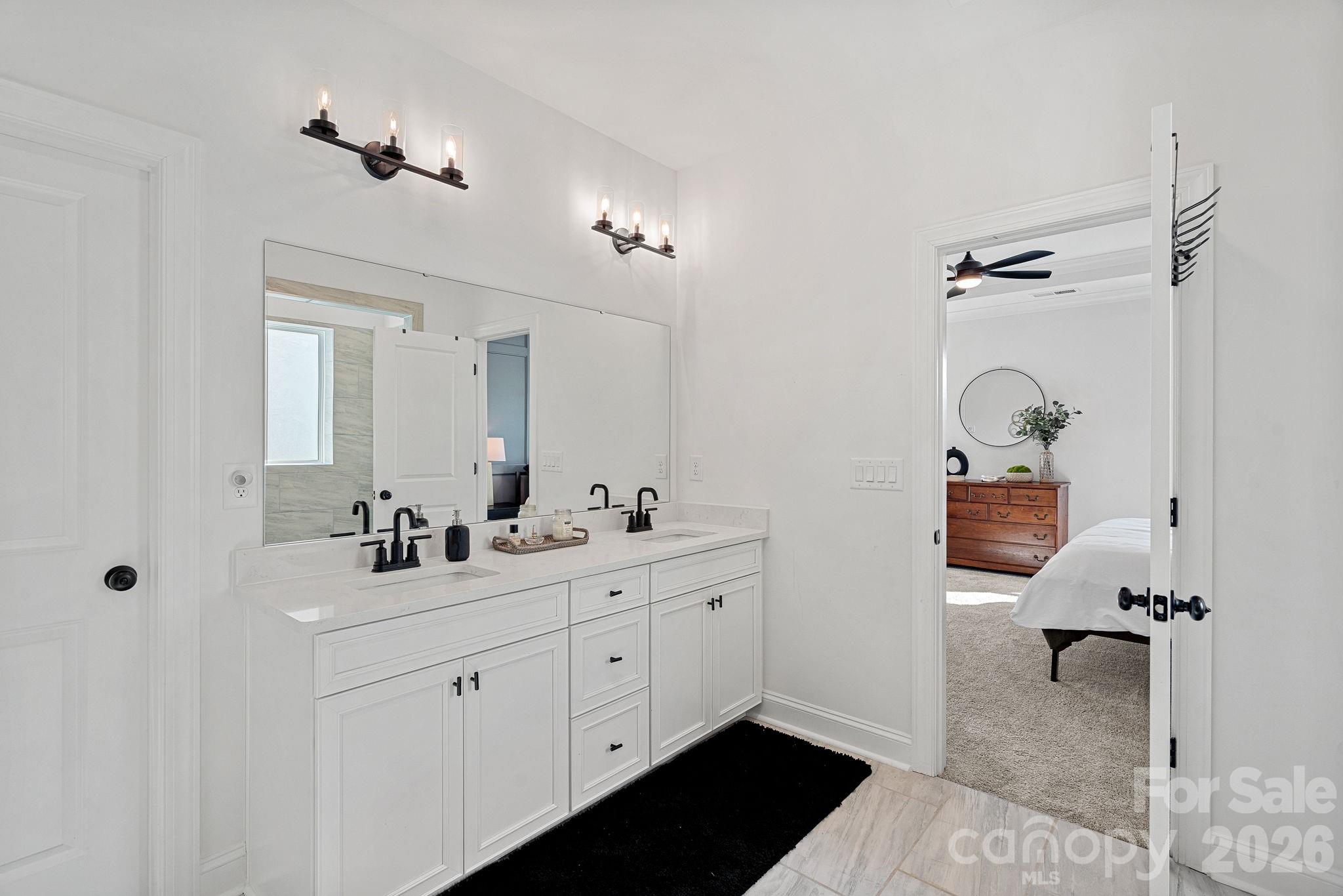 8604 Bridgegate Drive