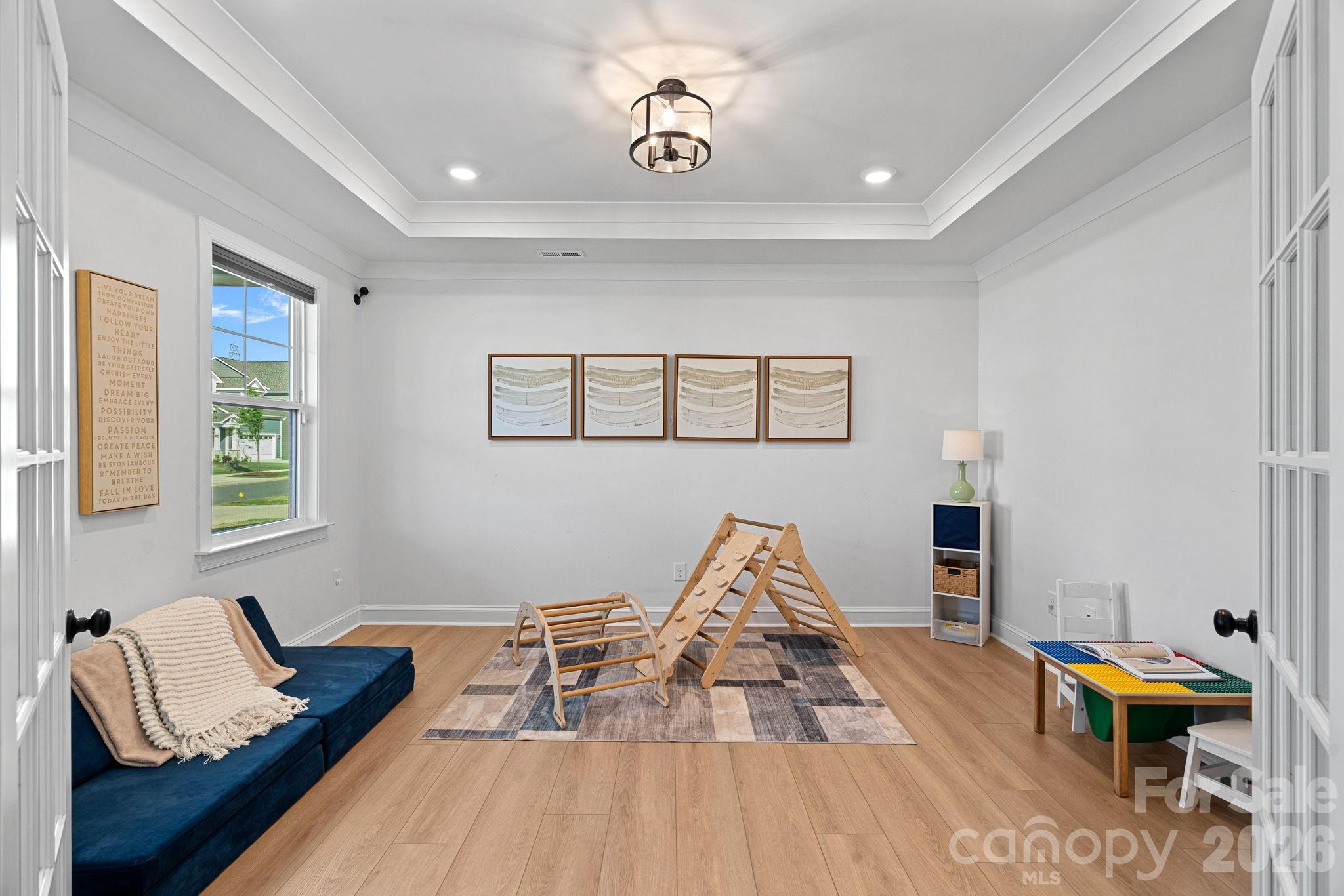 8604 Bridgegate Drive