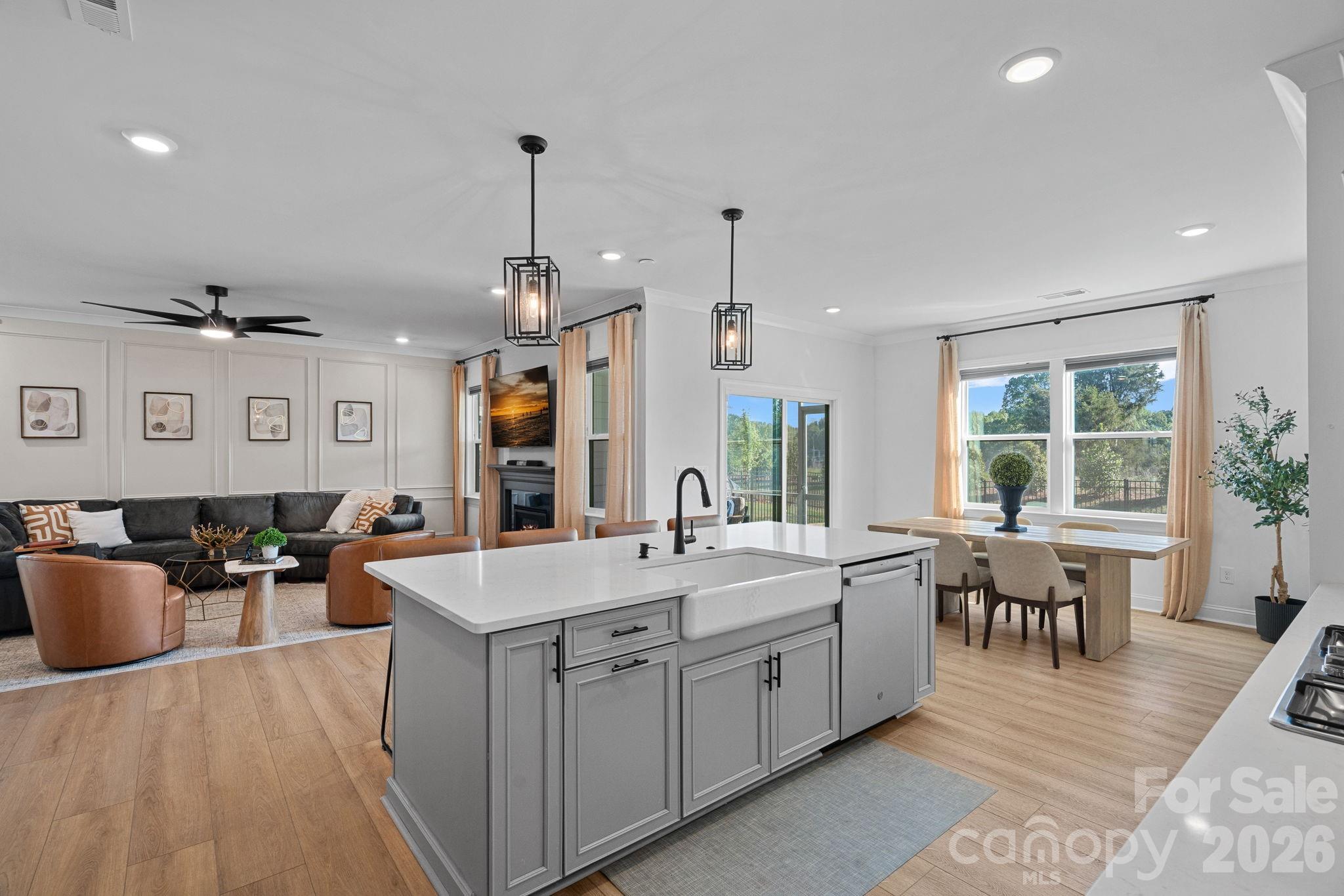 8604 Bridgegate Drive