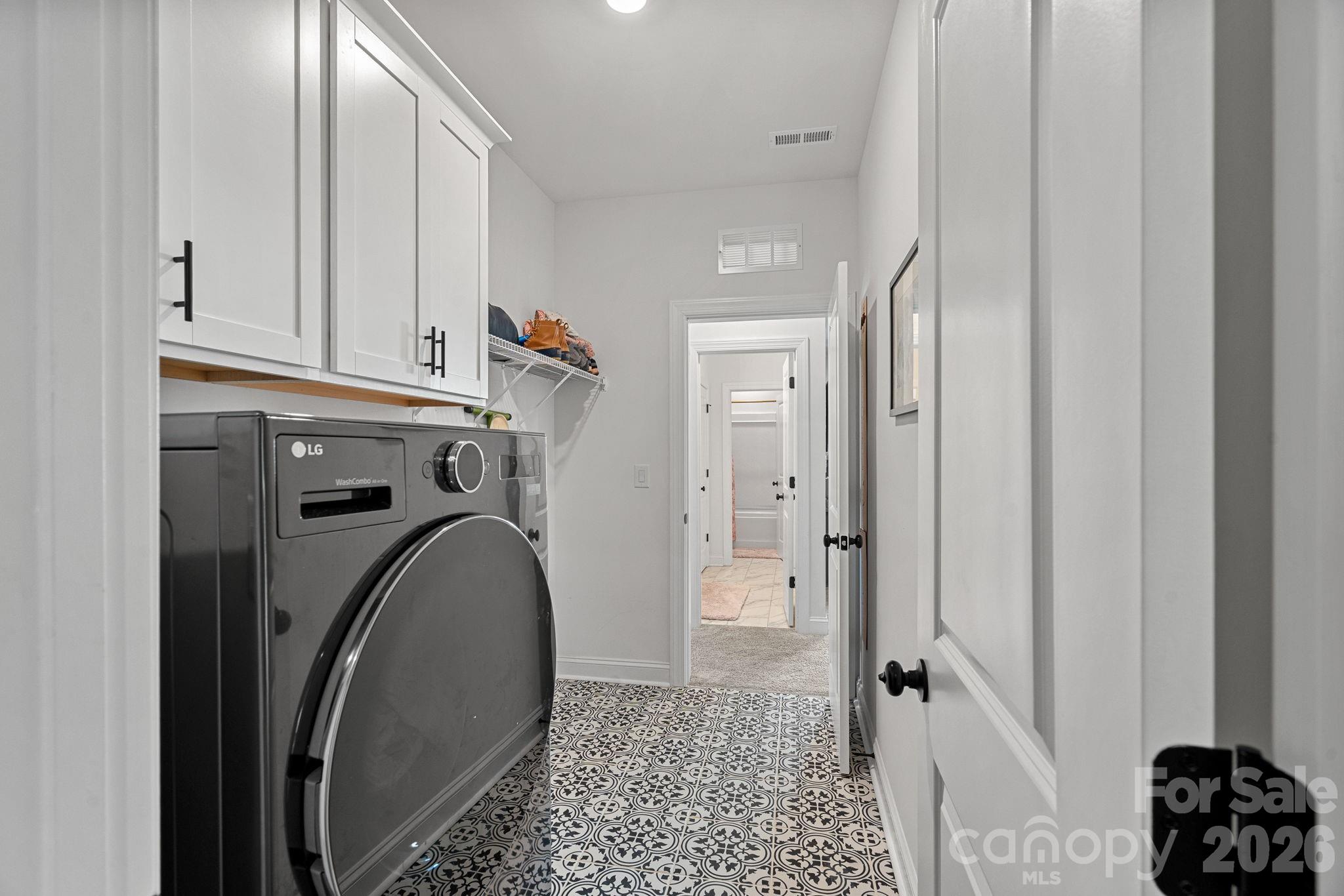 8604 Bridgegate Drive