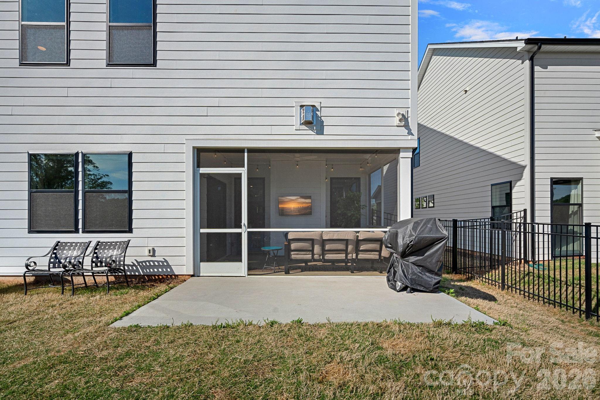 8604 Bridgegate Drive