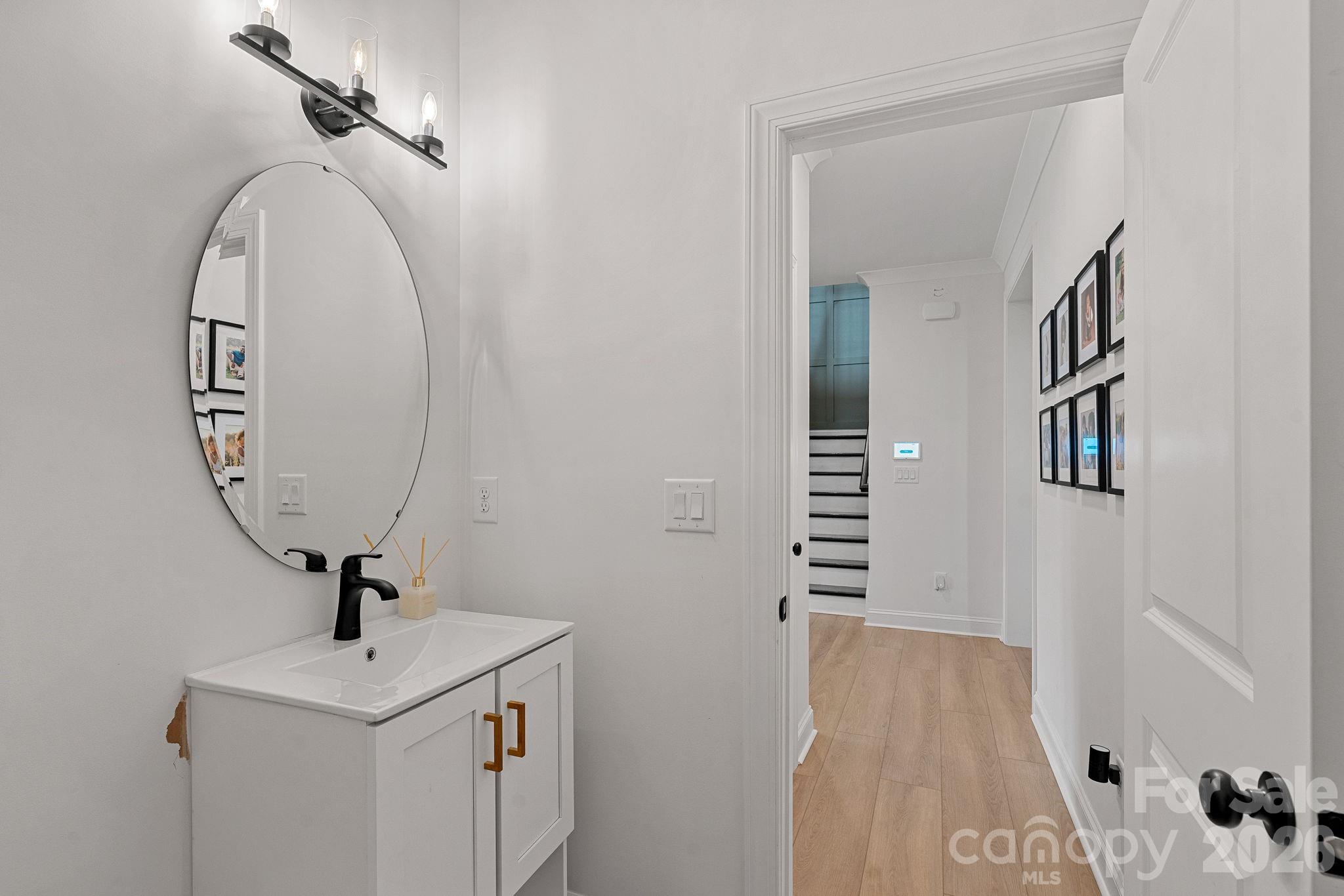 8604 Bridgegate Drive