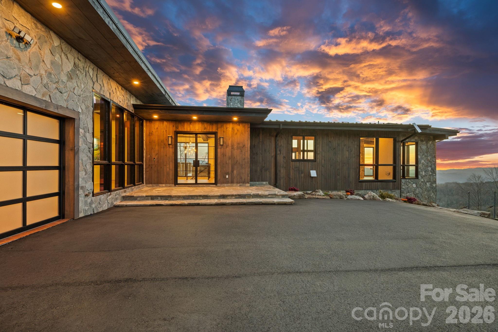 404 Silver Eagle Trail