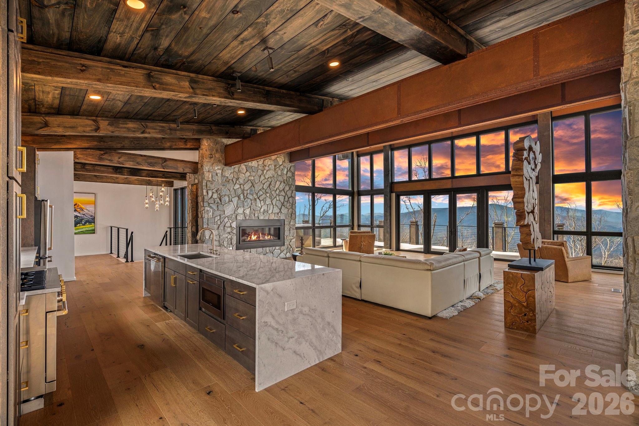 404 Silver Eagle Trail