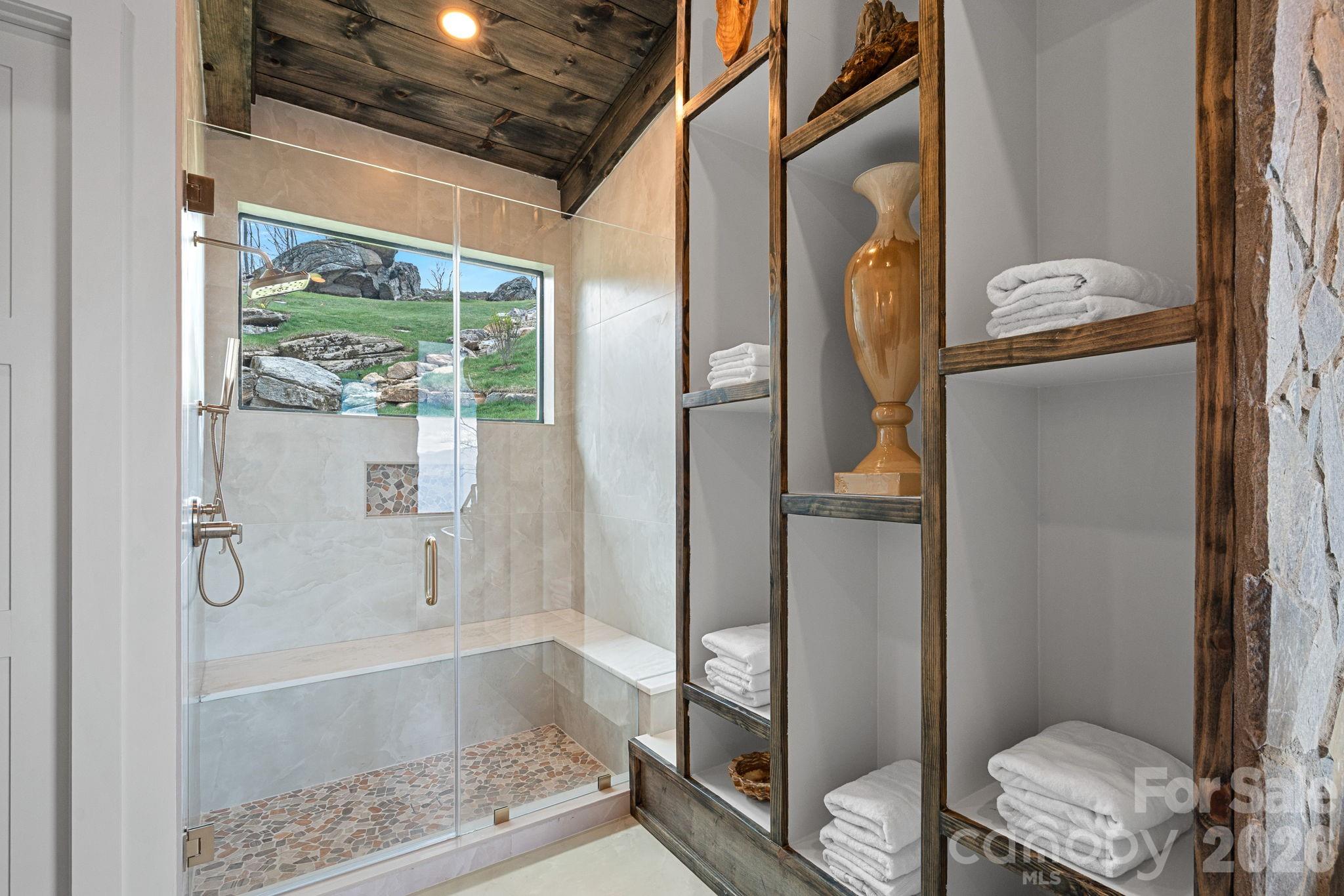 404 Silver Eagle Trail