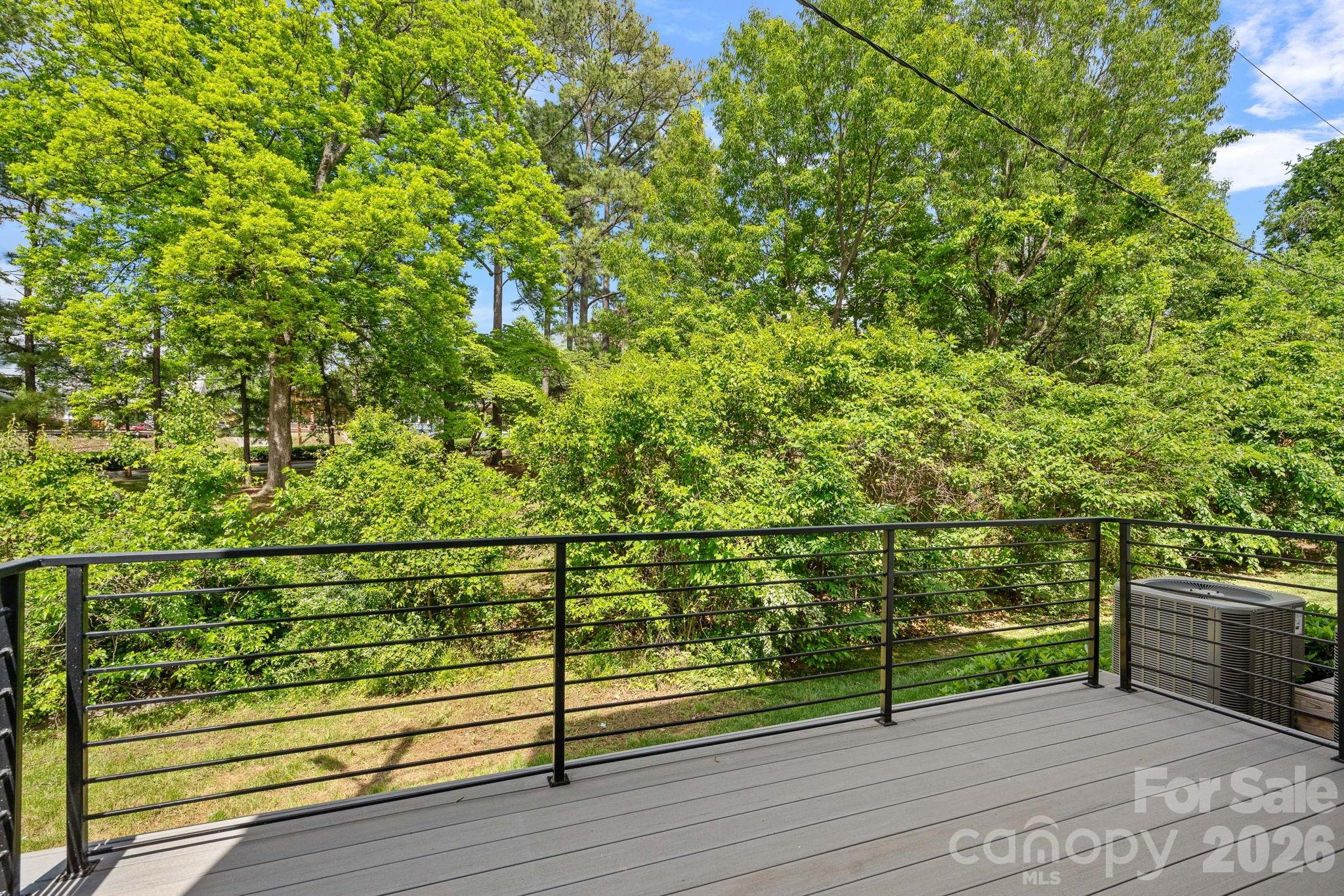 1006 Westbrook Drive Unit: B