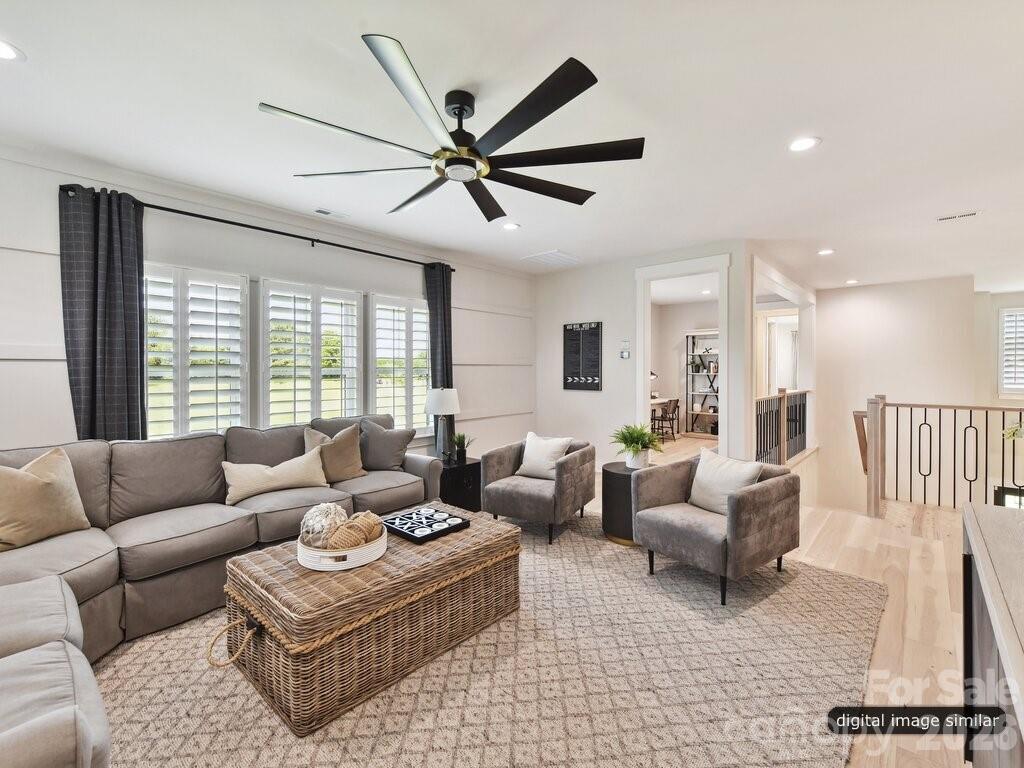2232 Grey Road