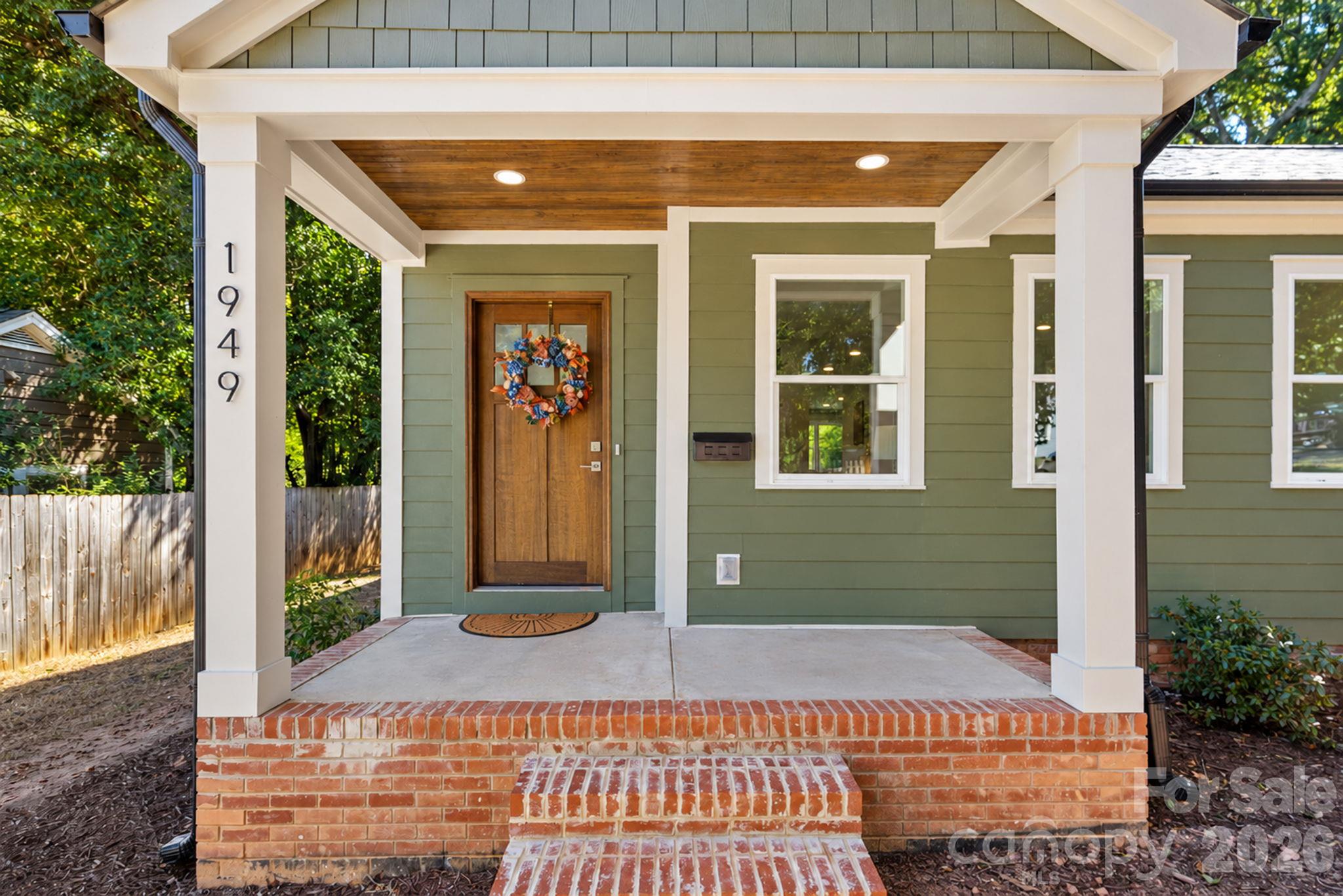 1949 Garibaldi Avenue