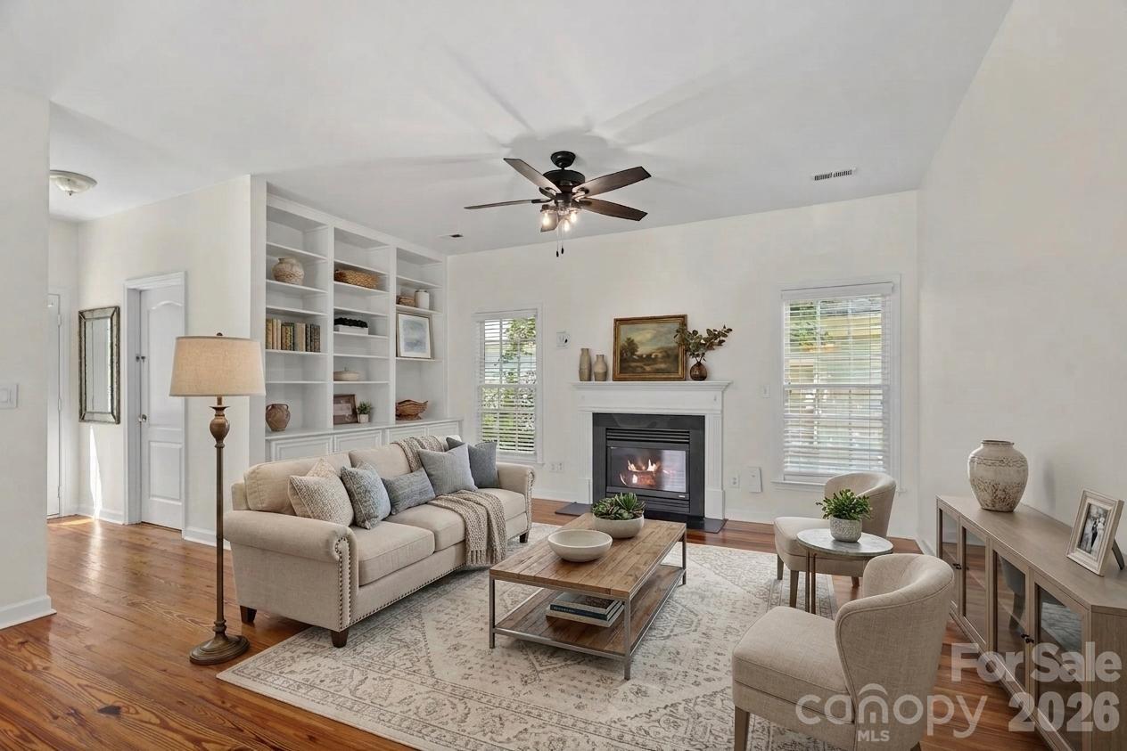 14015 Garden District Row