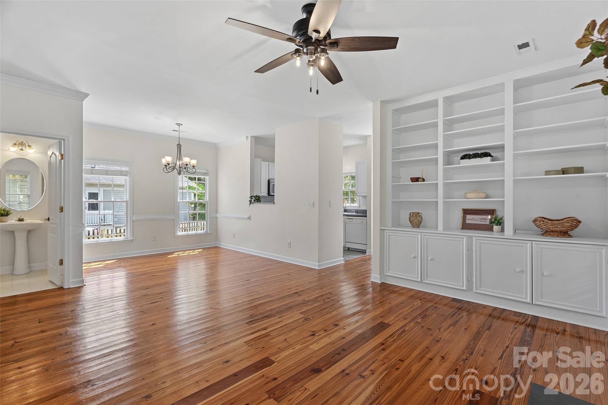 14015 Garden District Row