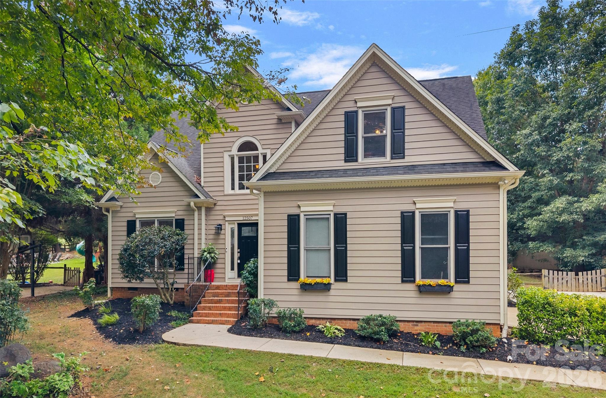 12507 Angel Oak Drive