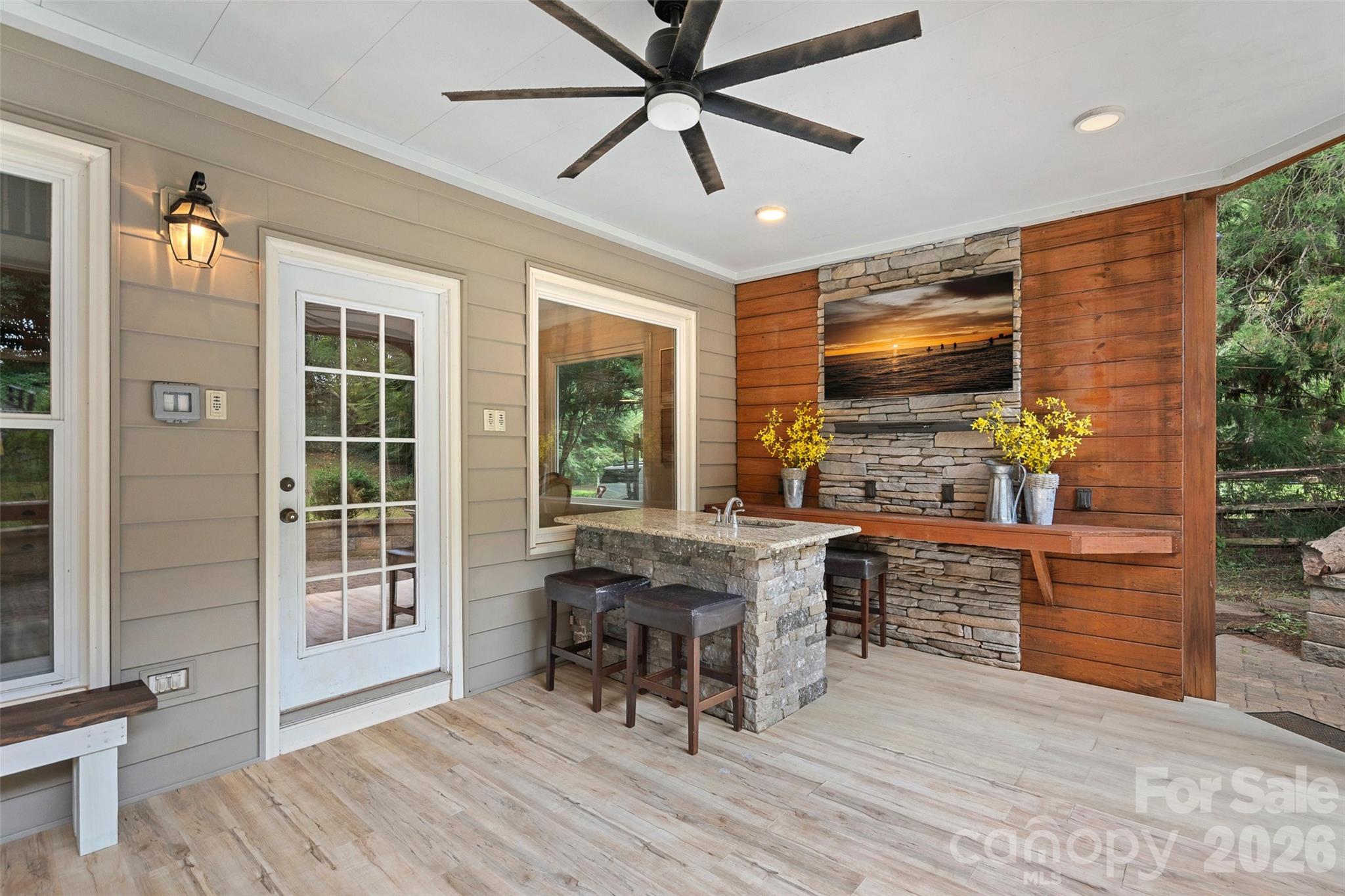 12507 Angel Oak Drive