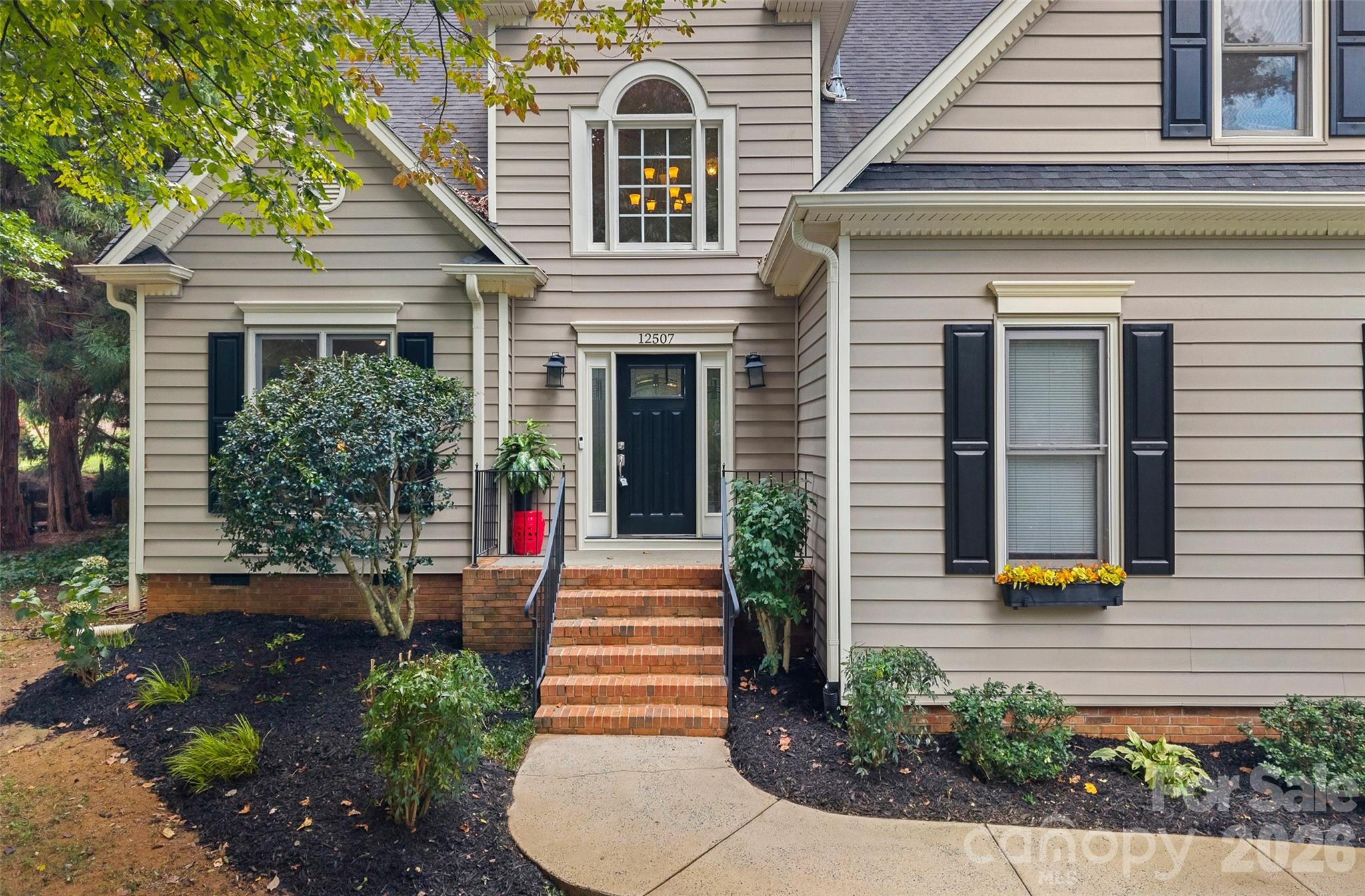 12507 Angel Oak Drive