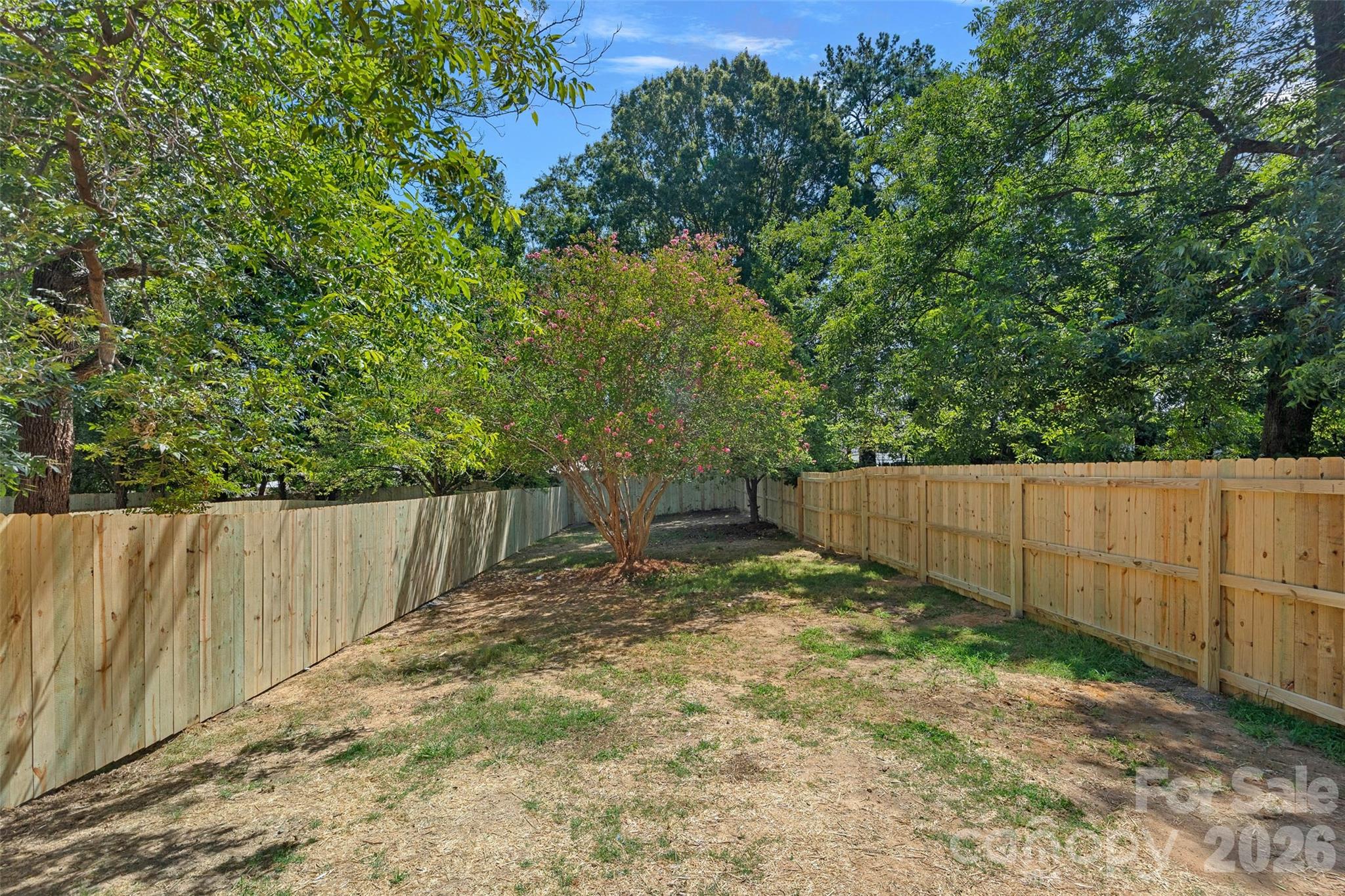 2900 Dogwood Avenue