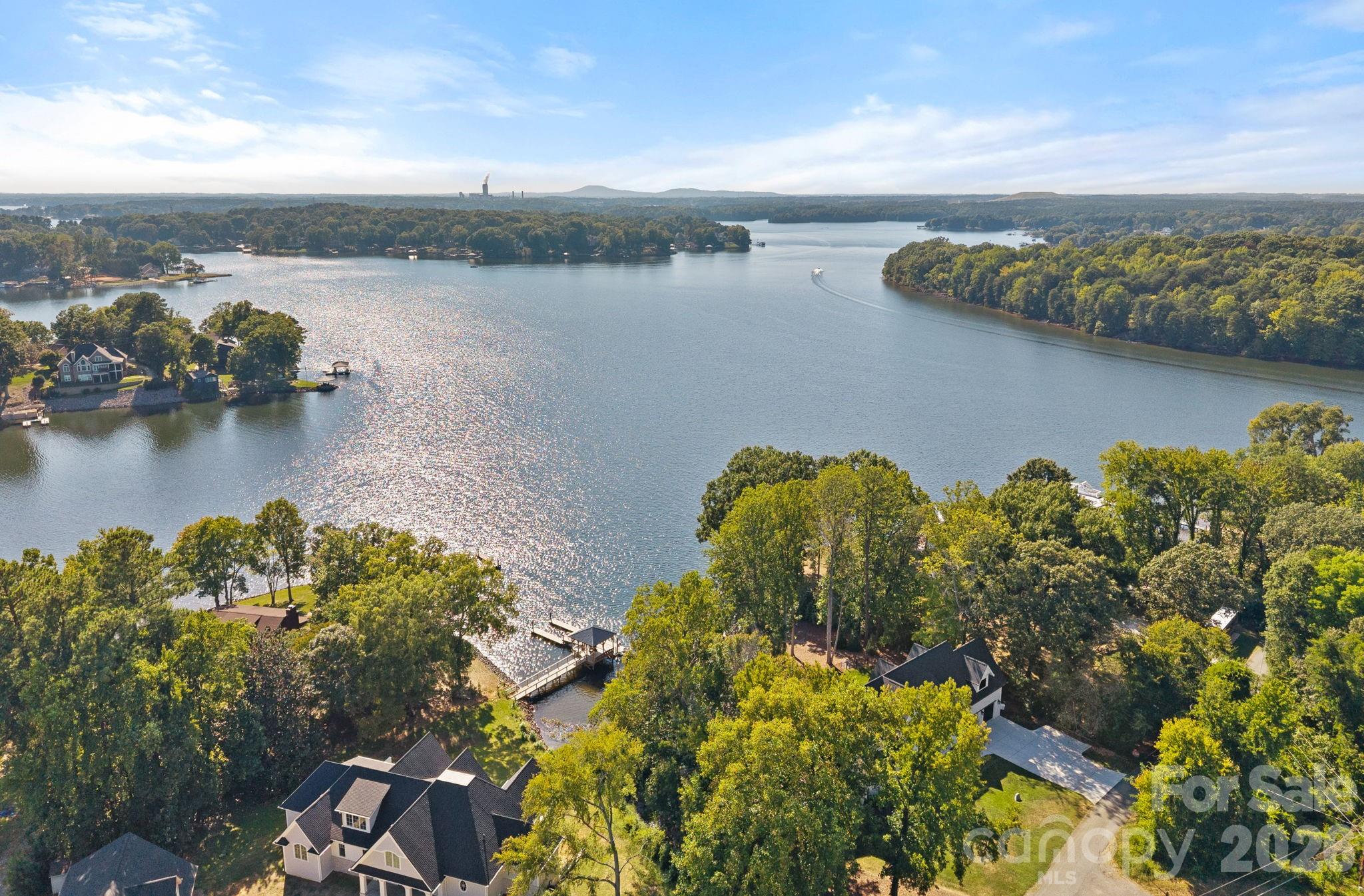 390 Robinson Road