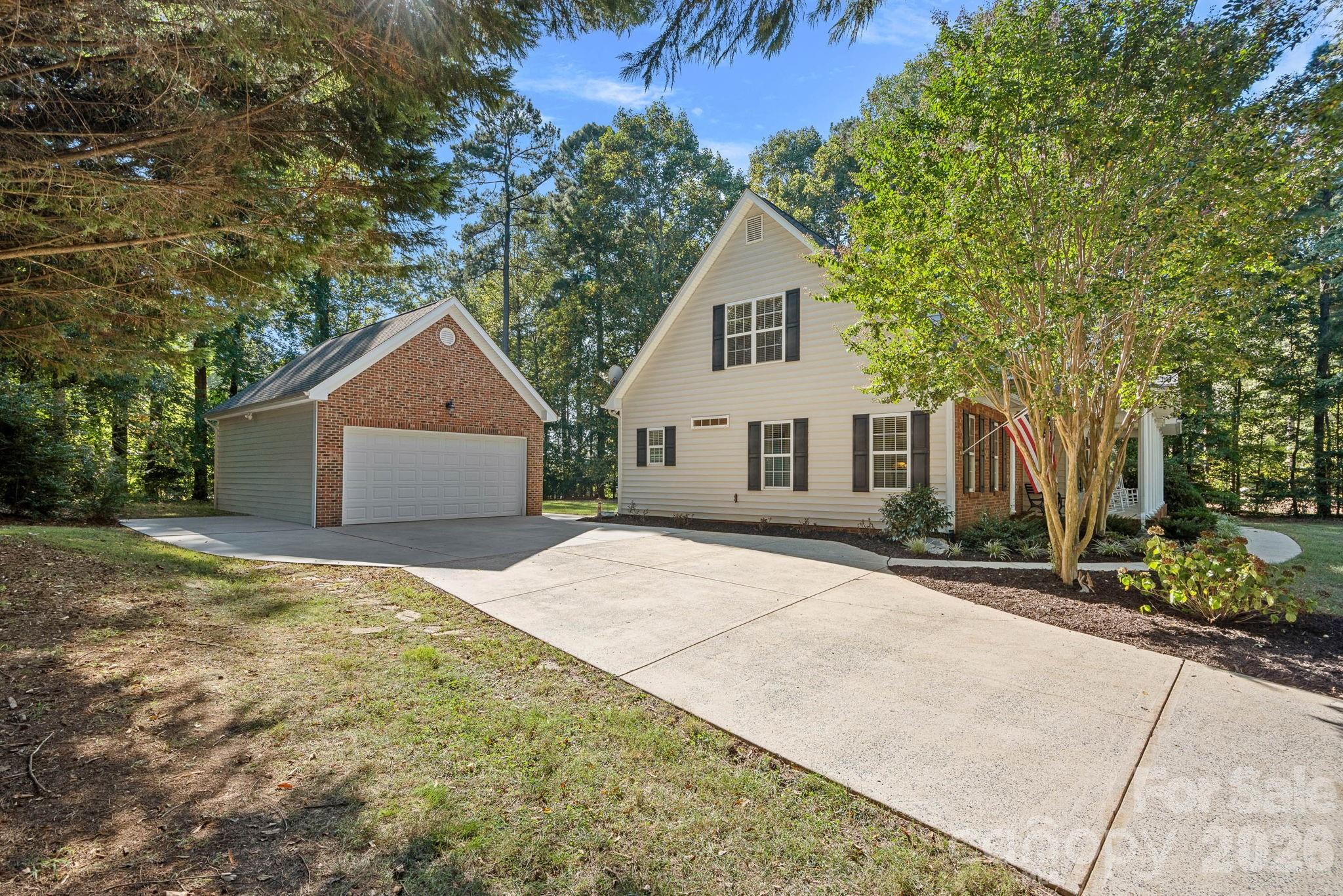 390 Robinson Road