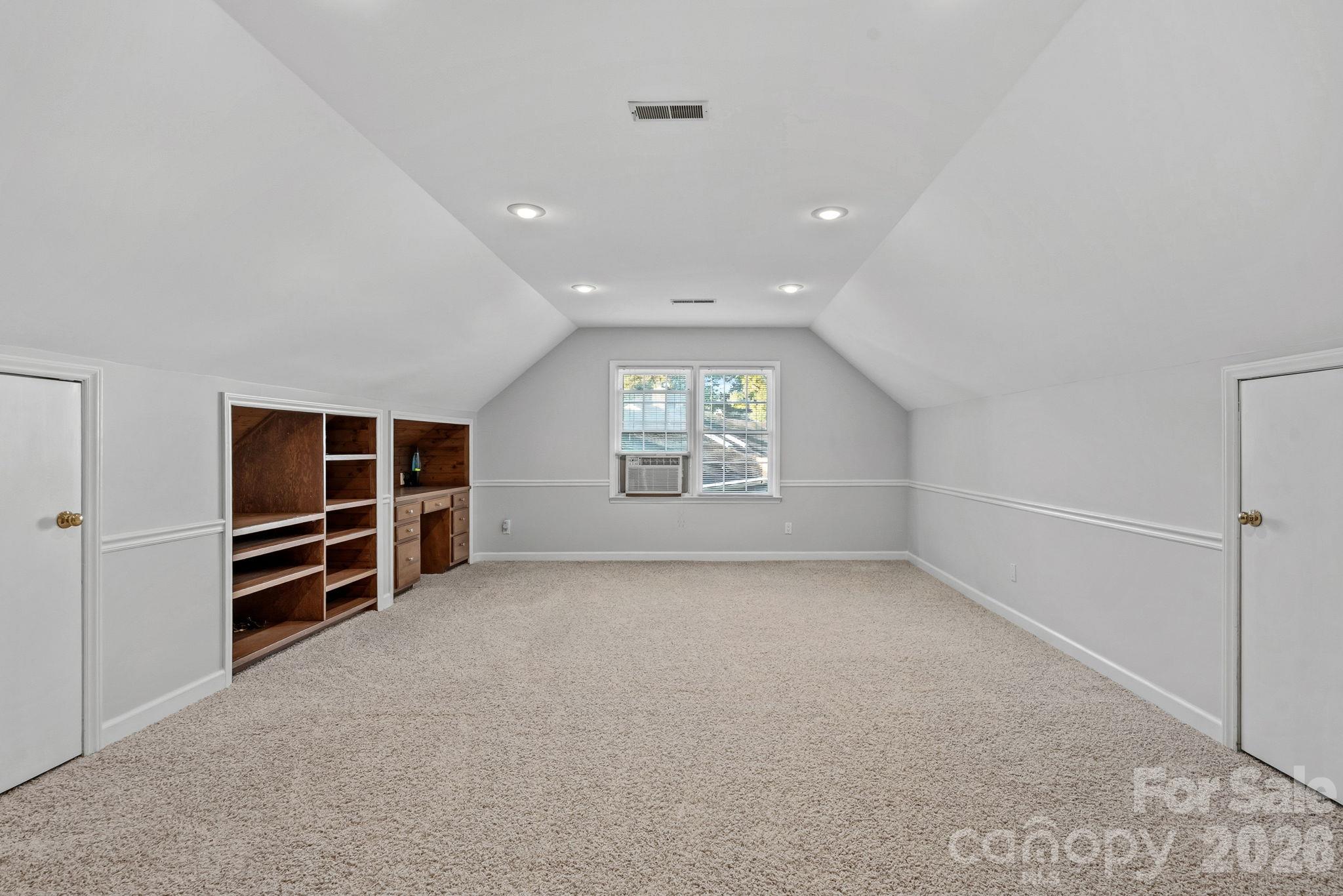 2716 Oldenway Drive