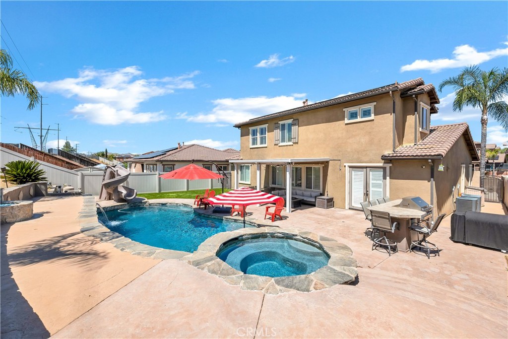 353 Caldera