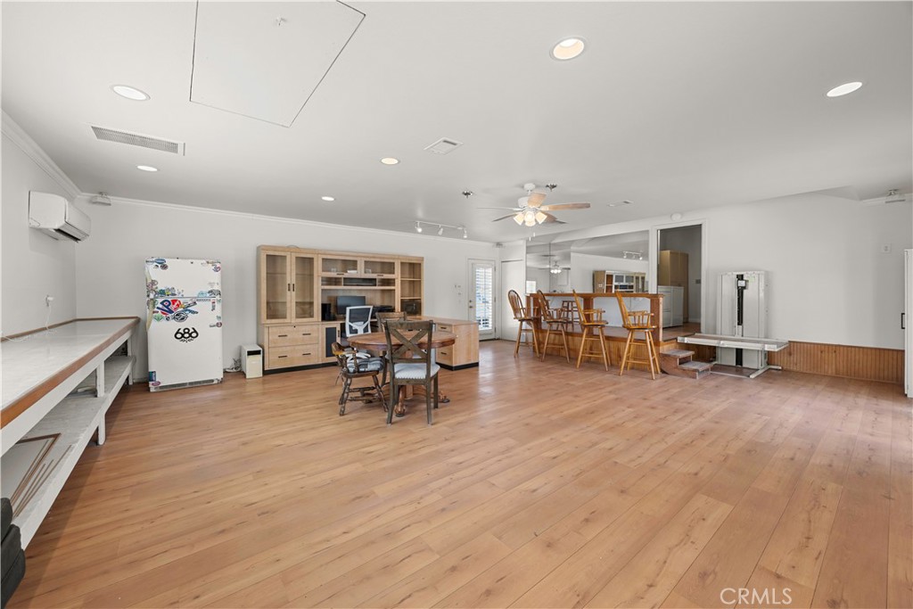 24173 Adams
