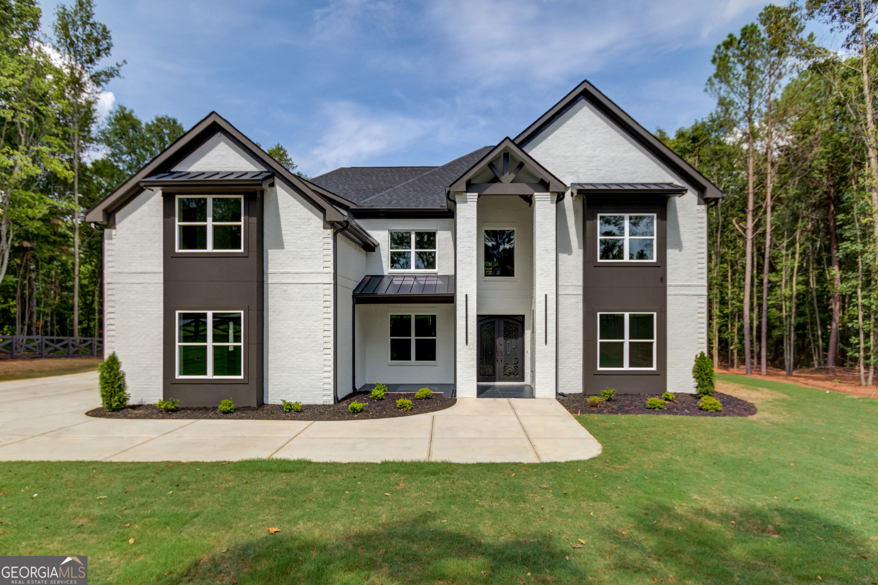 1572 Harbins Road