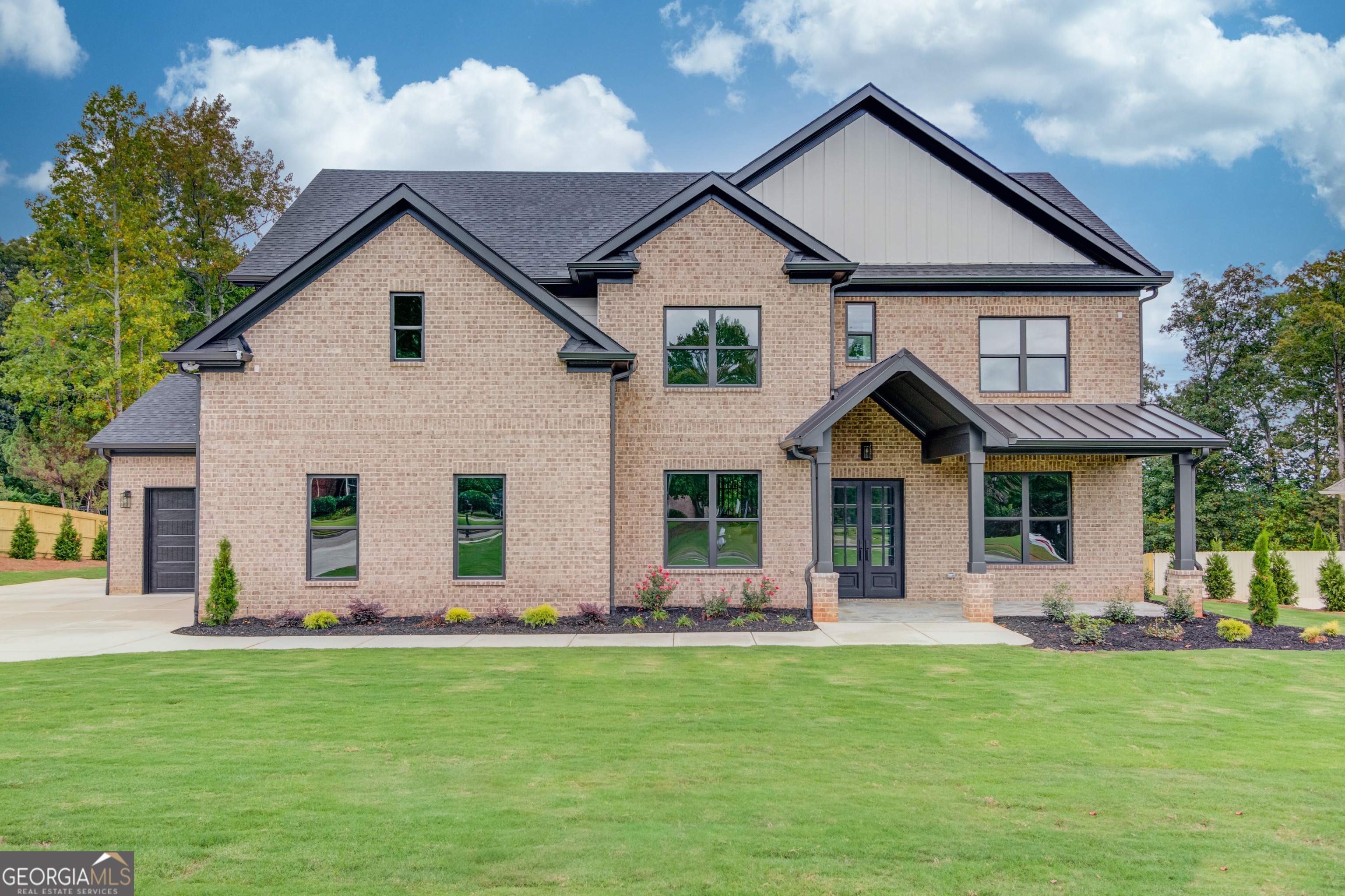 975 Chateau Forest Road