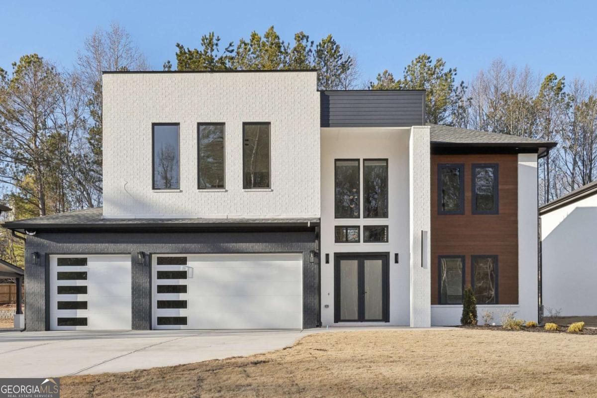 744 Riverside Road