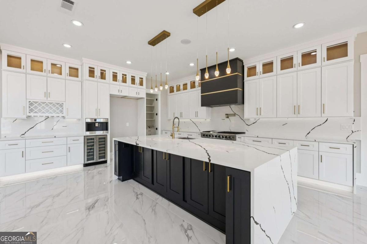 1556 Ewing Chapel Road