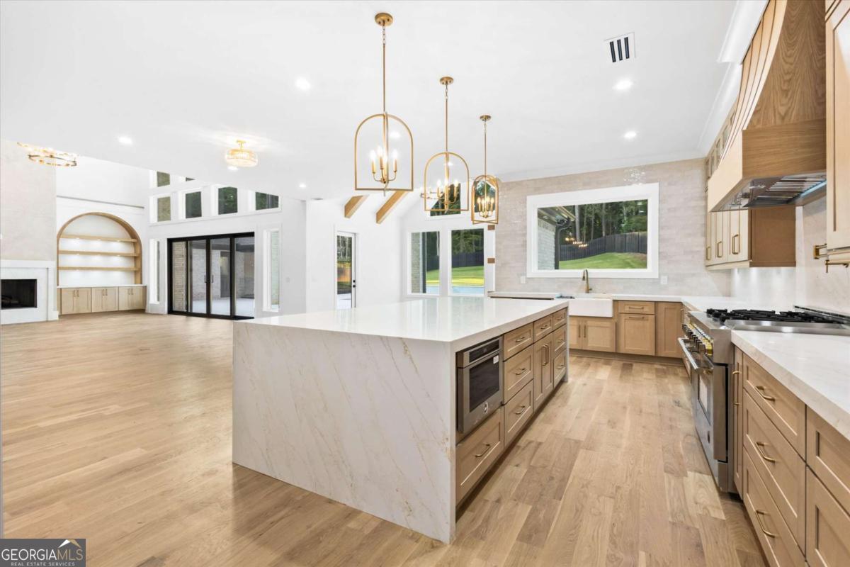 681 Old Peachtree Road