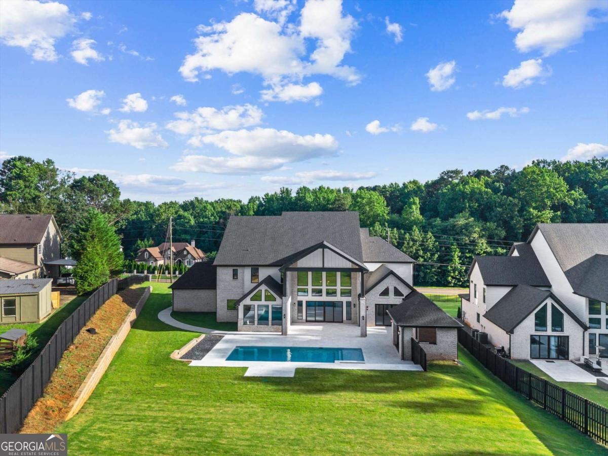 681 Old Peachtree Road