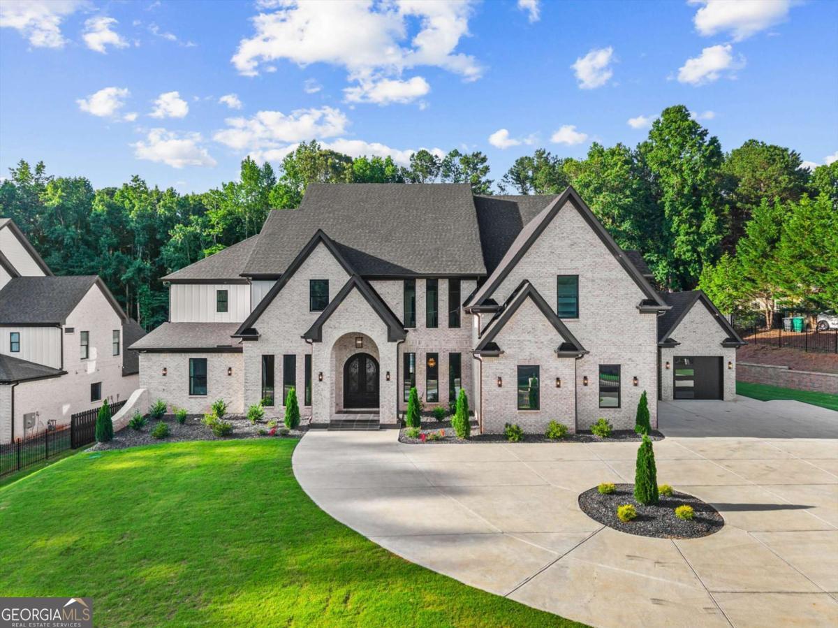 681 Old Peachtree Road