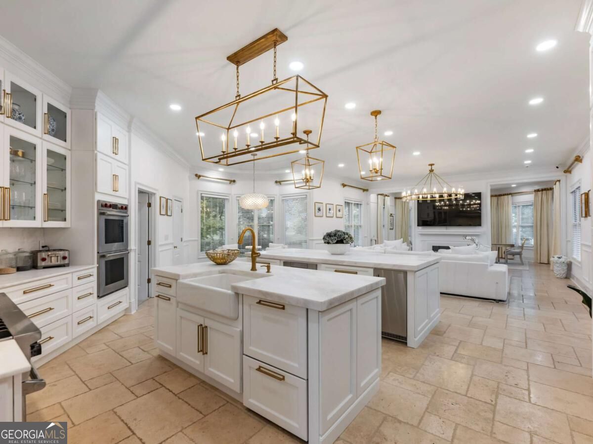 1905 Kathy Whitworth Drive