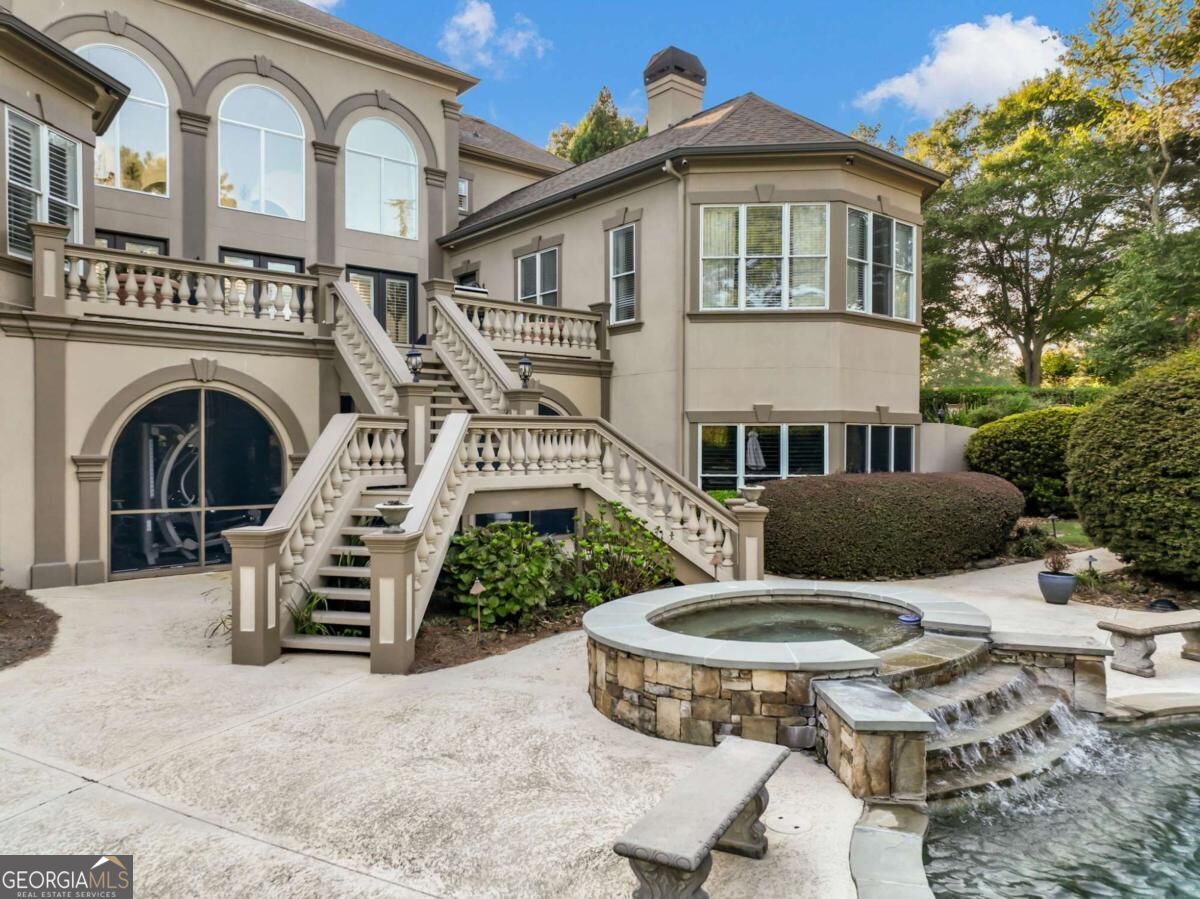 1905 Kathy Whitworth Drive