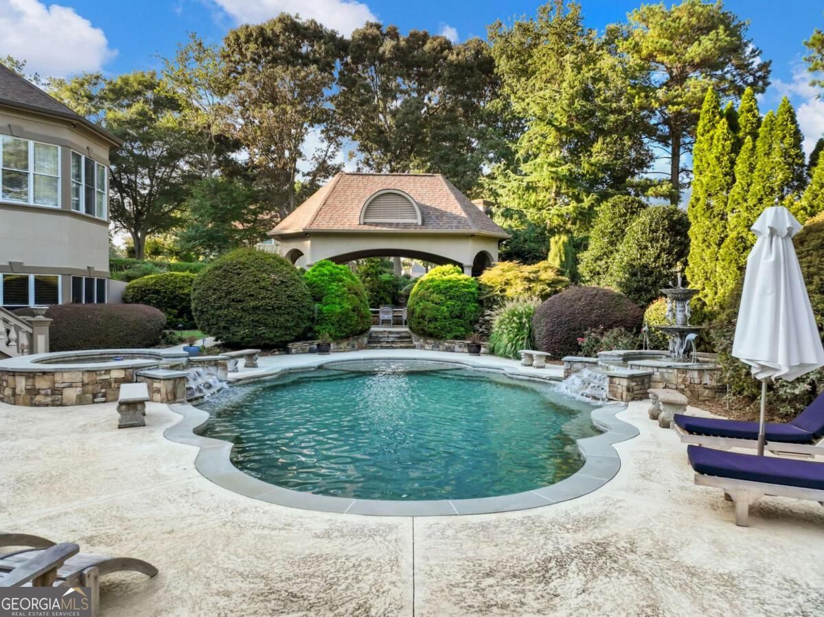 1905 Kathy Whitworth Drive
