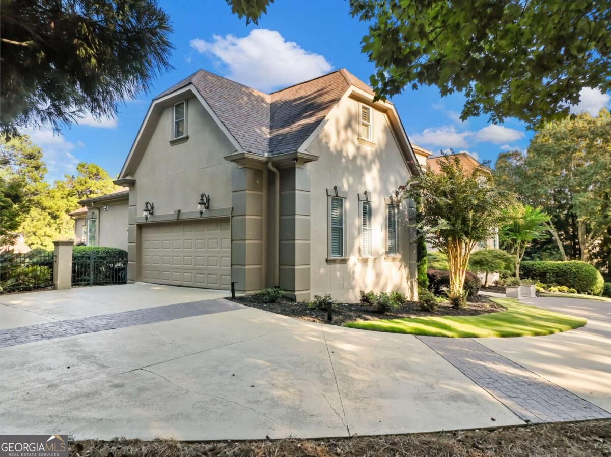 1905 Kathy Whitworth Drive