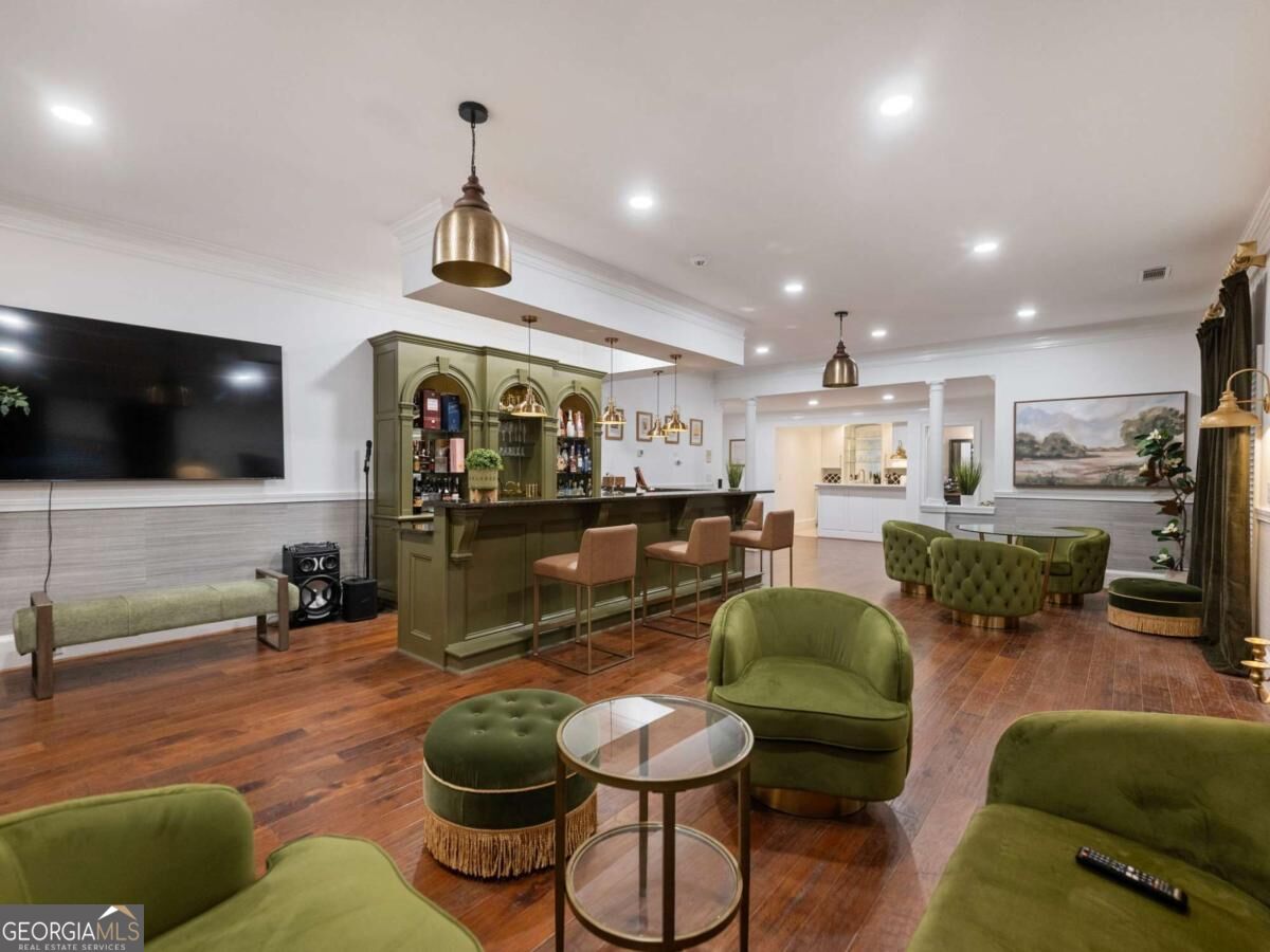 1905 Kathy Whitworth Drive
