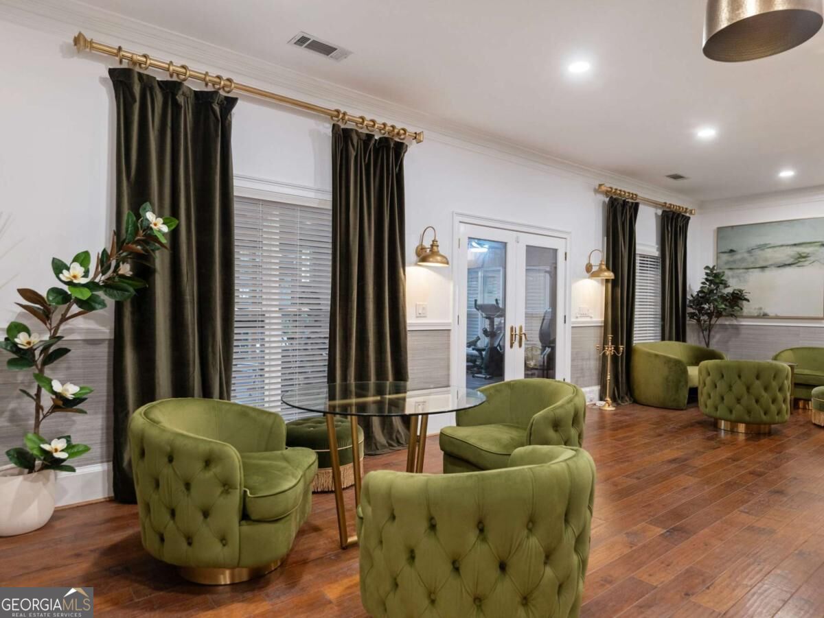 1905 Kathy Whitworth Drive
