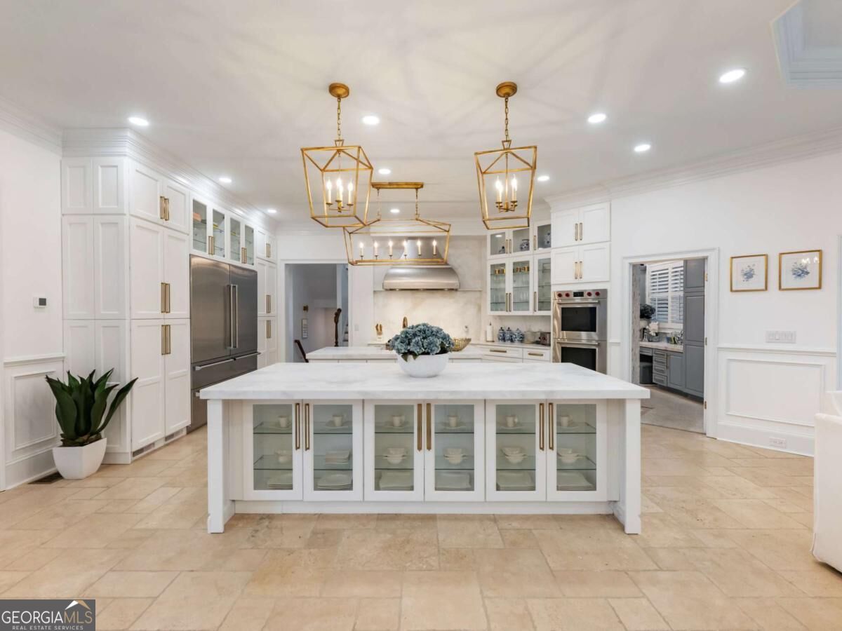 1905 Kathy Whitworth Drive