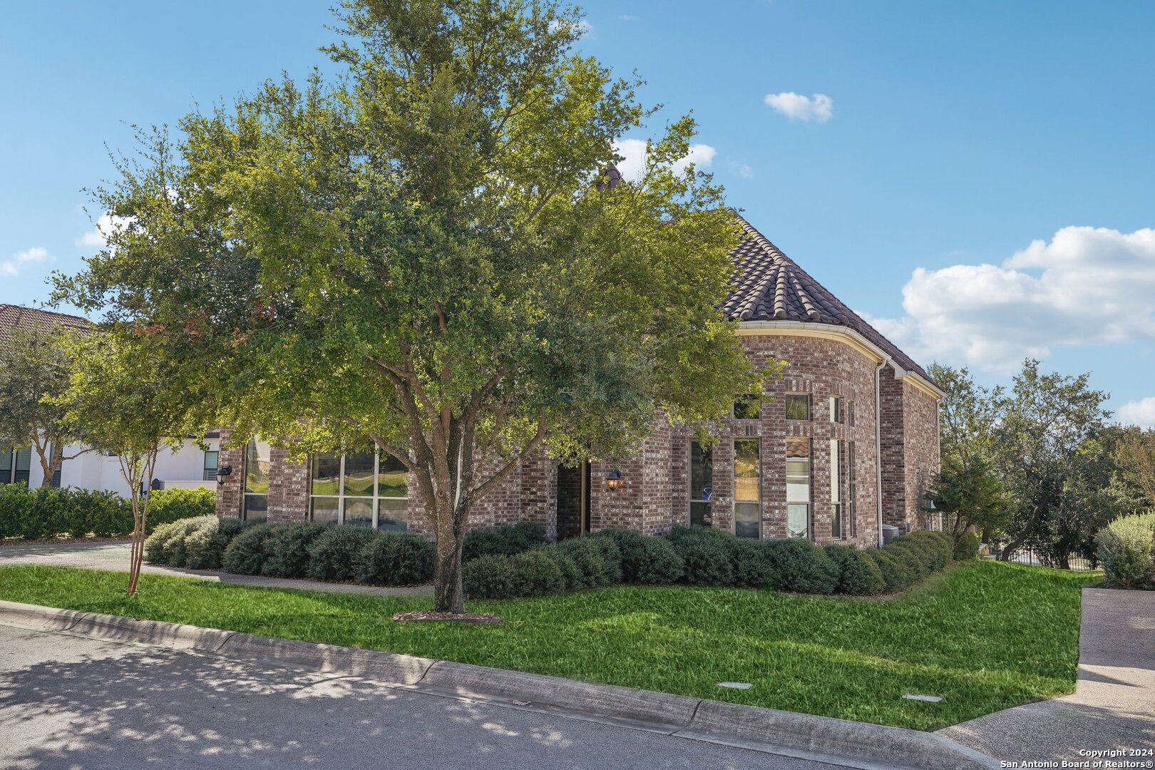 7026 HOVINGHAM